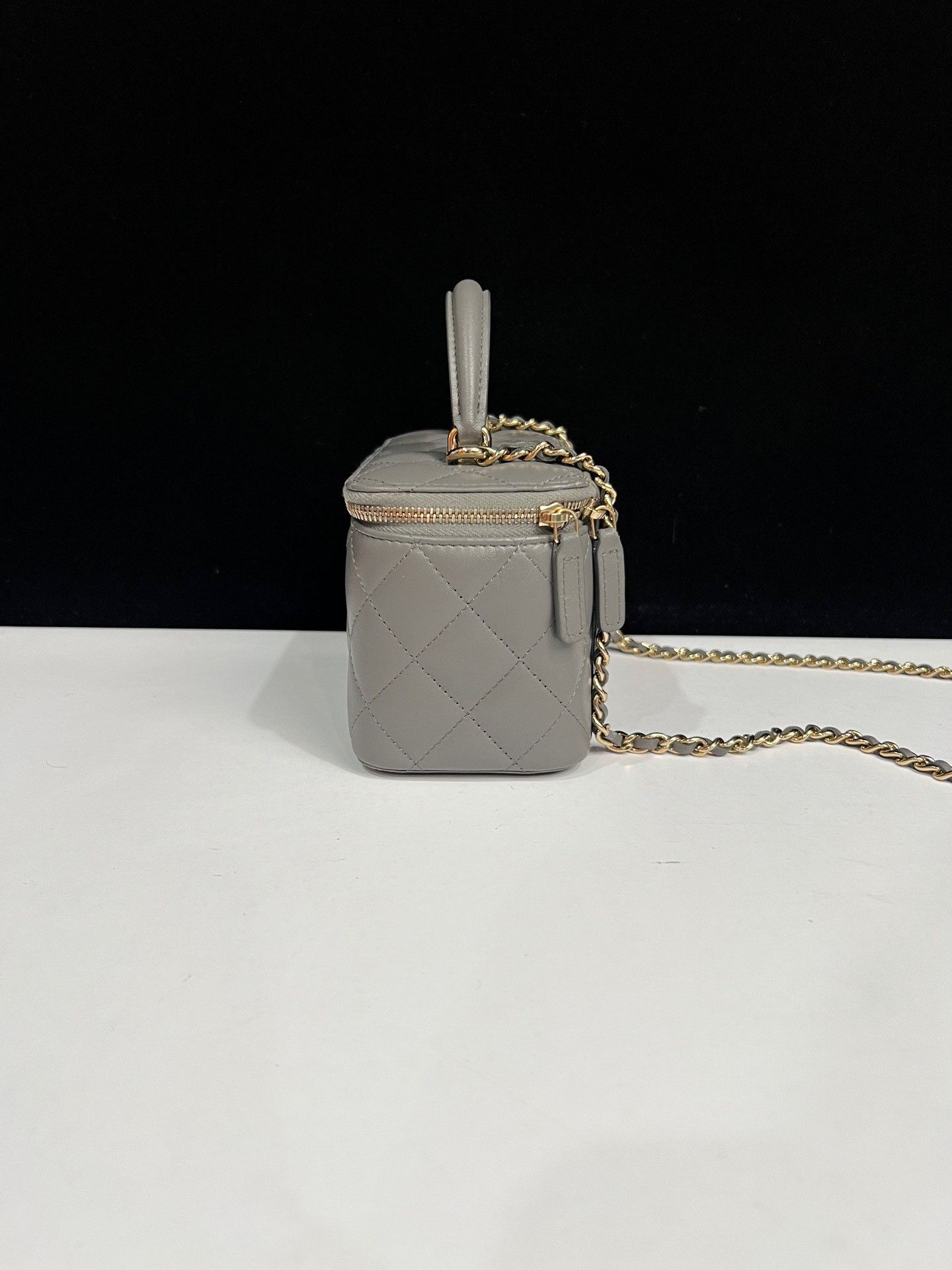 Chanel Pre-loved Bag Very good condition Size ONE SIZE - 4 Thumbnail