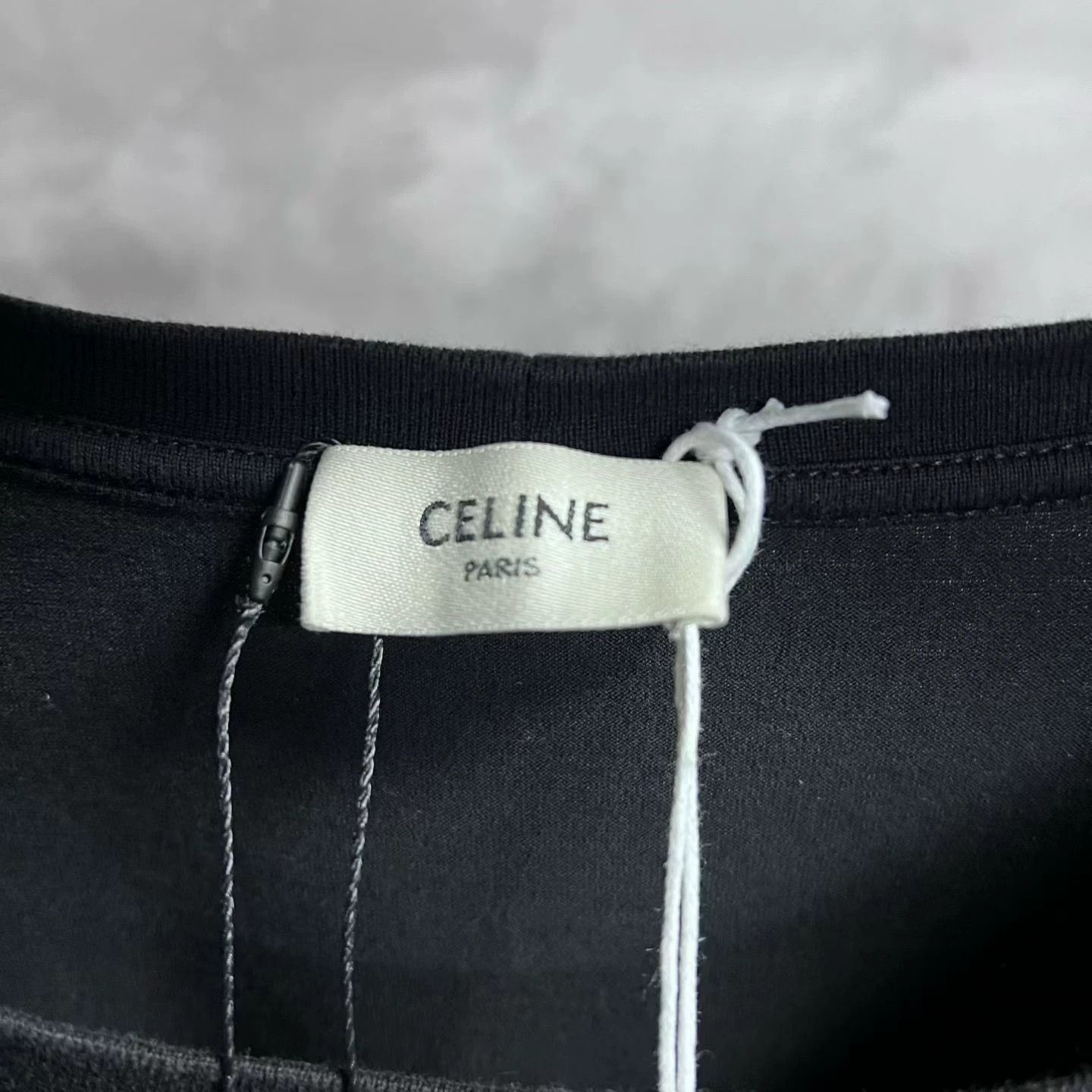 Celine Celine Retro Printed Black T-Shirt M Women Size M / US 6-8 / IT 42-44 - 2 Thumbnail