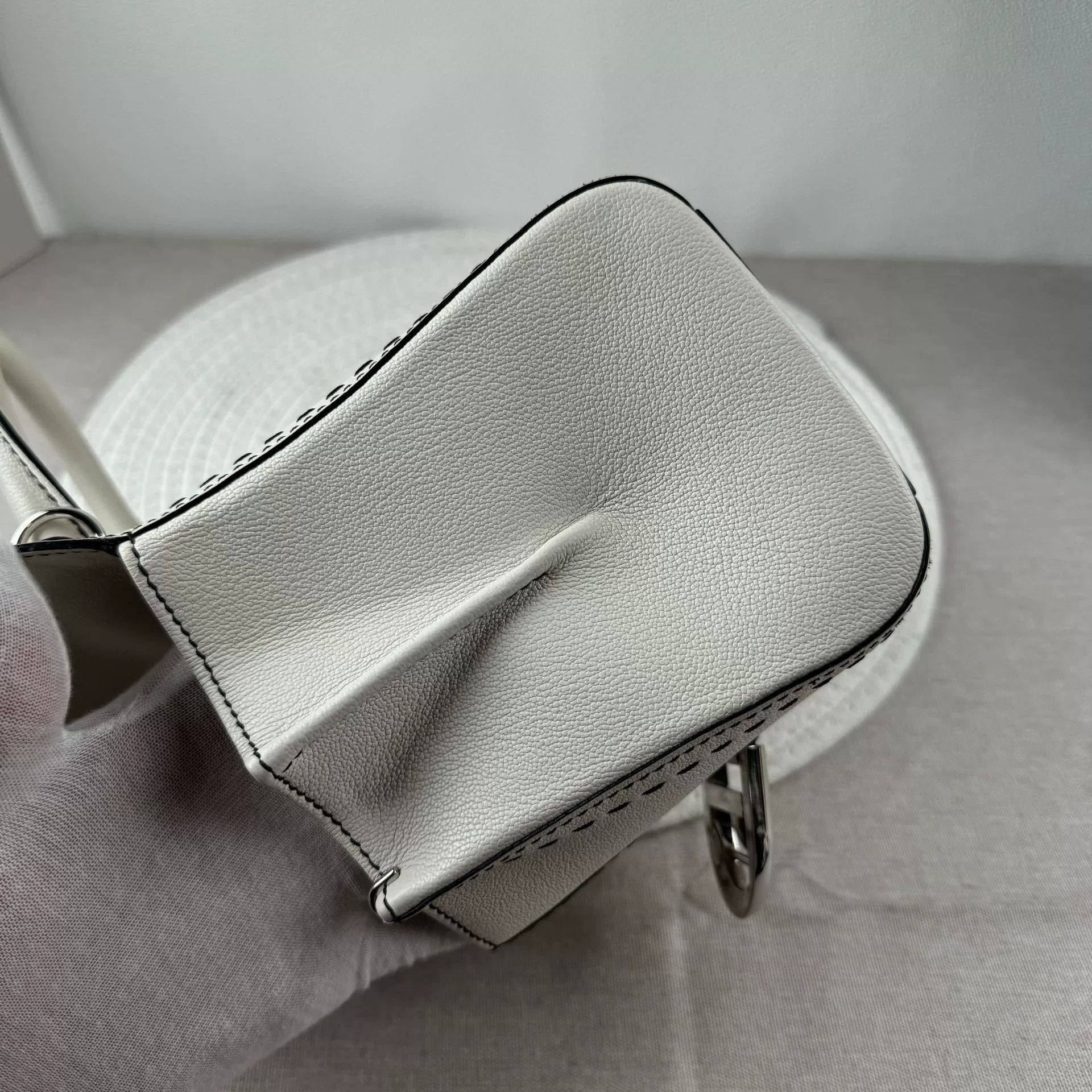 Louis Vuitton Pre-loved Bag Very good condition Size ONE SIZE - 6 Thumbnail