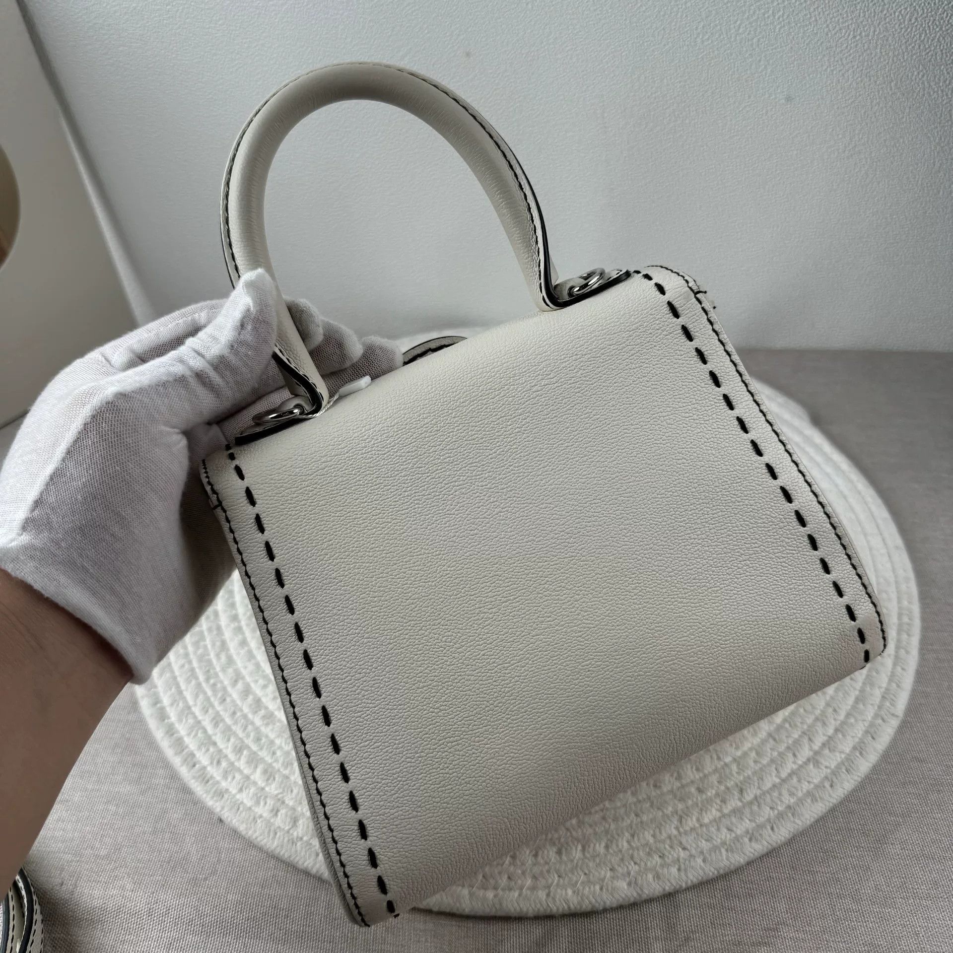 Louis Vuitton Pre-loved Bag Very good condition Size ONE SIZE - 3 Thumbnail