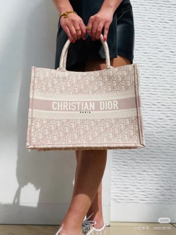 Dior Pre-loved Bag Very good condition Size ONE SIZE - 8 Thumbnail