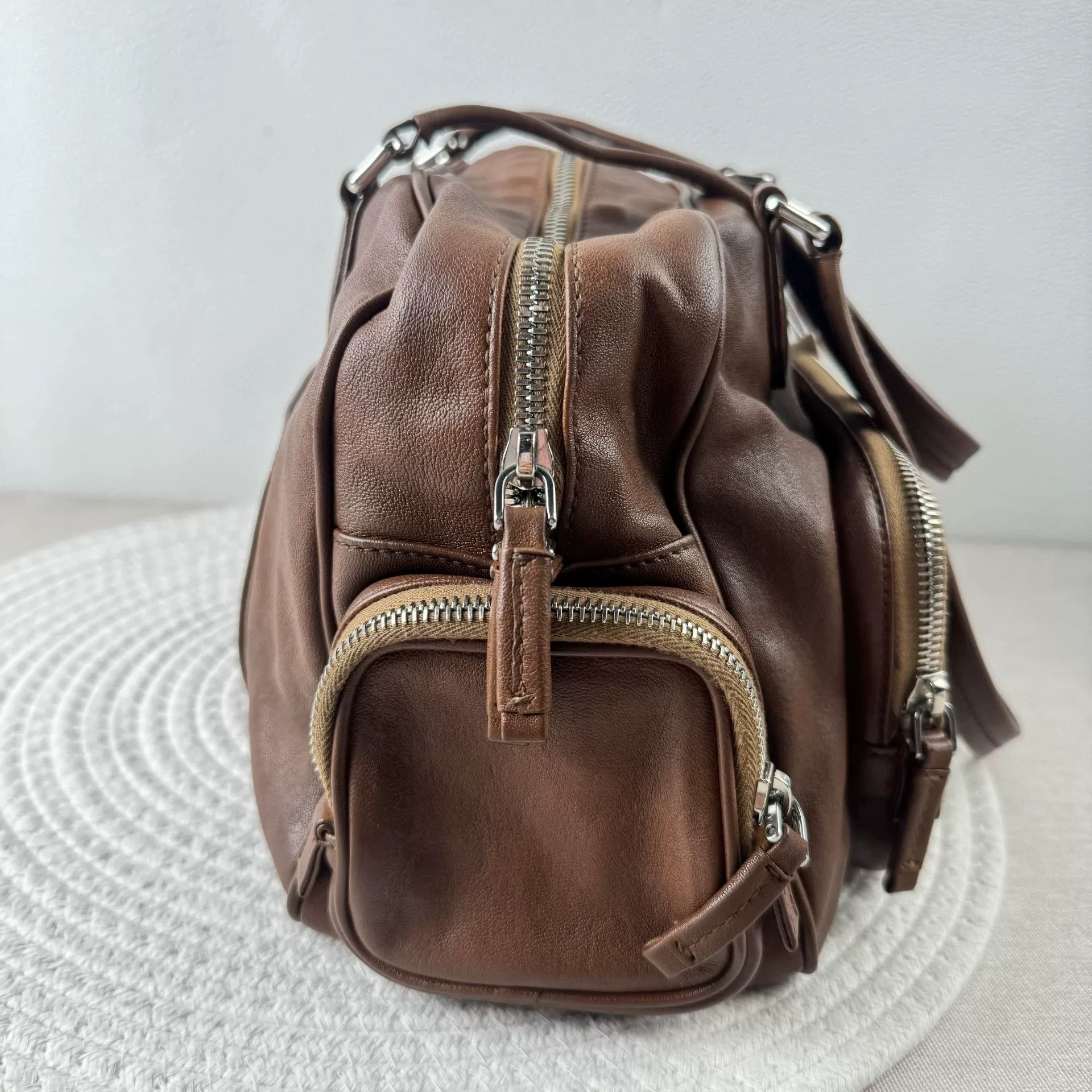 Miu Miu Pre-loved Bag Very good condition Size ONE SIZE - 5 Thumbnail