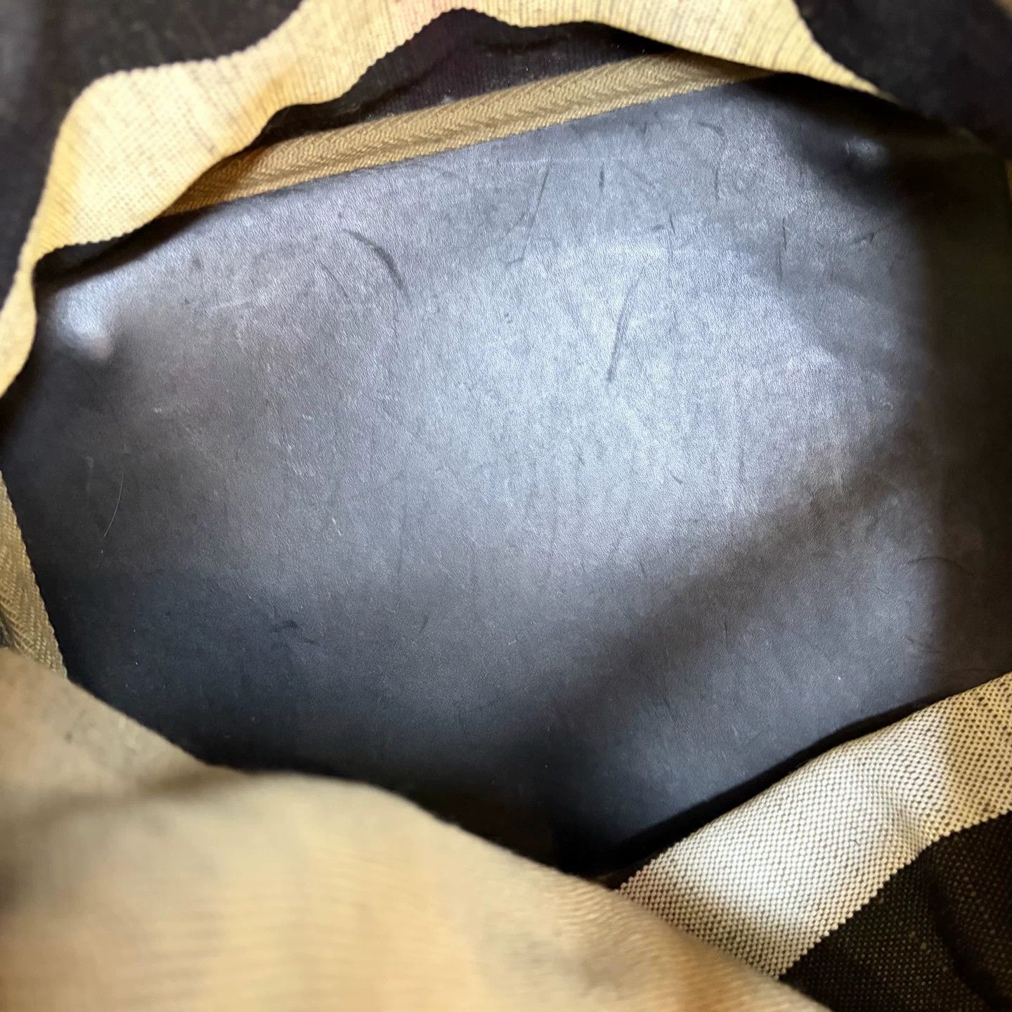 Burberry Pre-loved Bag Very good condition Size ONE SIZE - 8 Thumbnail