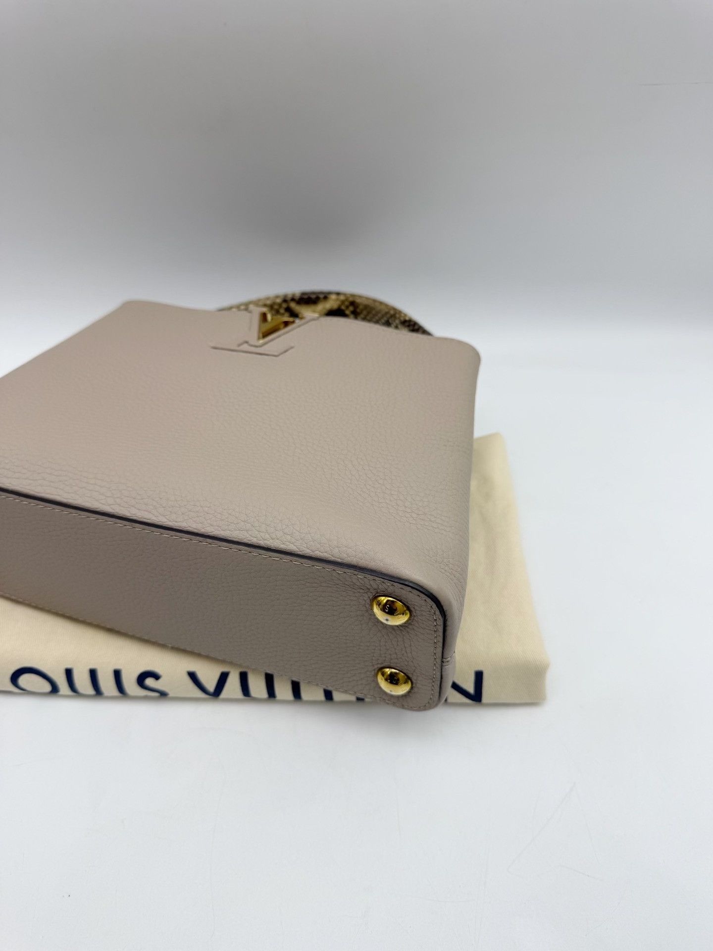 Louis Vuitton Pre-loved Bag Very good condition Size ONE SIZE - 5 Thumbnail