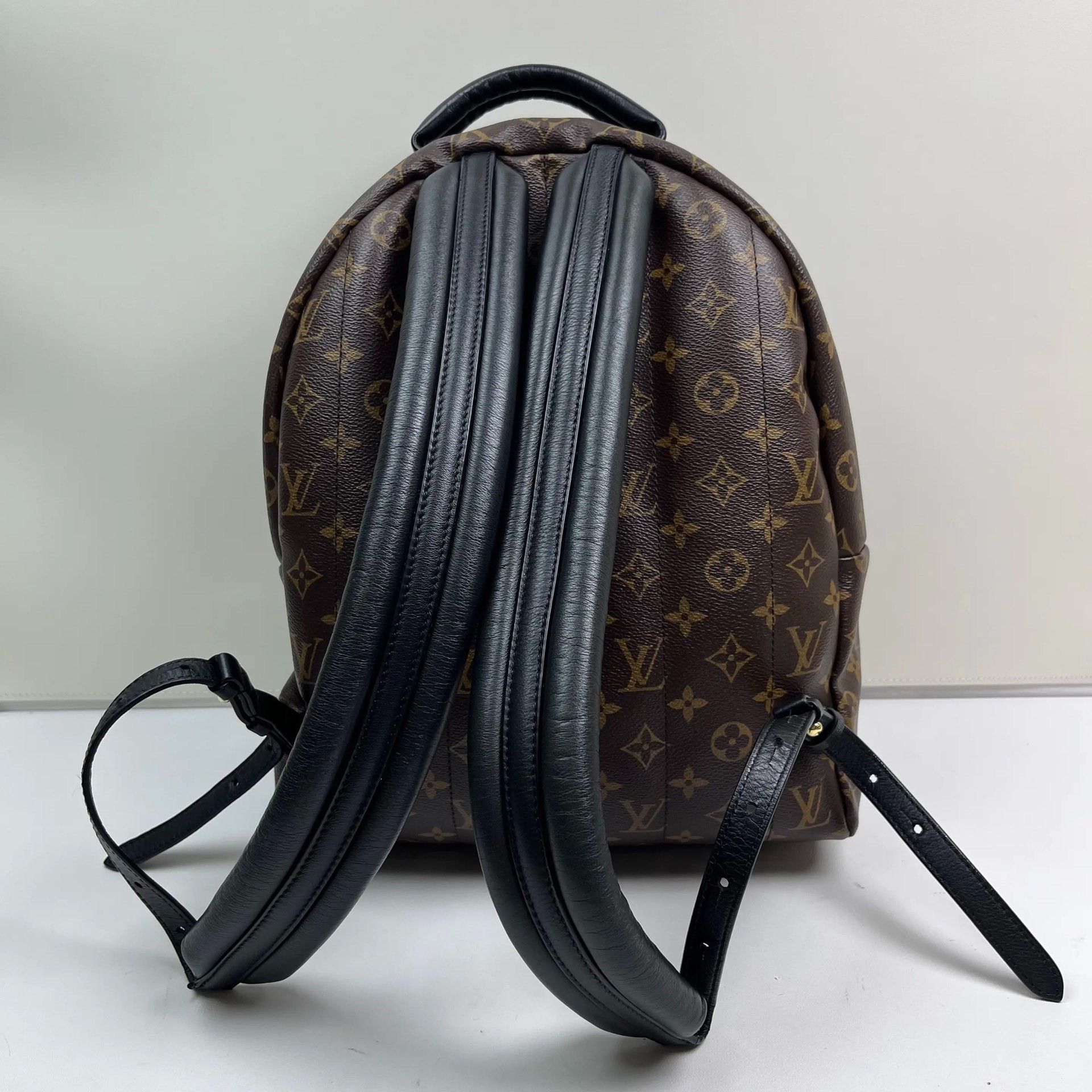 Louis Vuitton Pre-loved Bag Very good condition Size ONE SIZE - 2 Thumbnail