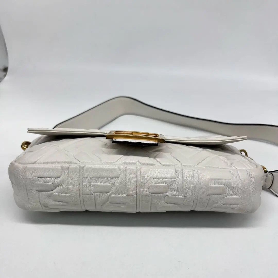 Fendi Pre-loved Bag Very good condition Size ONE SIZE - 6 Thumbnail