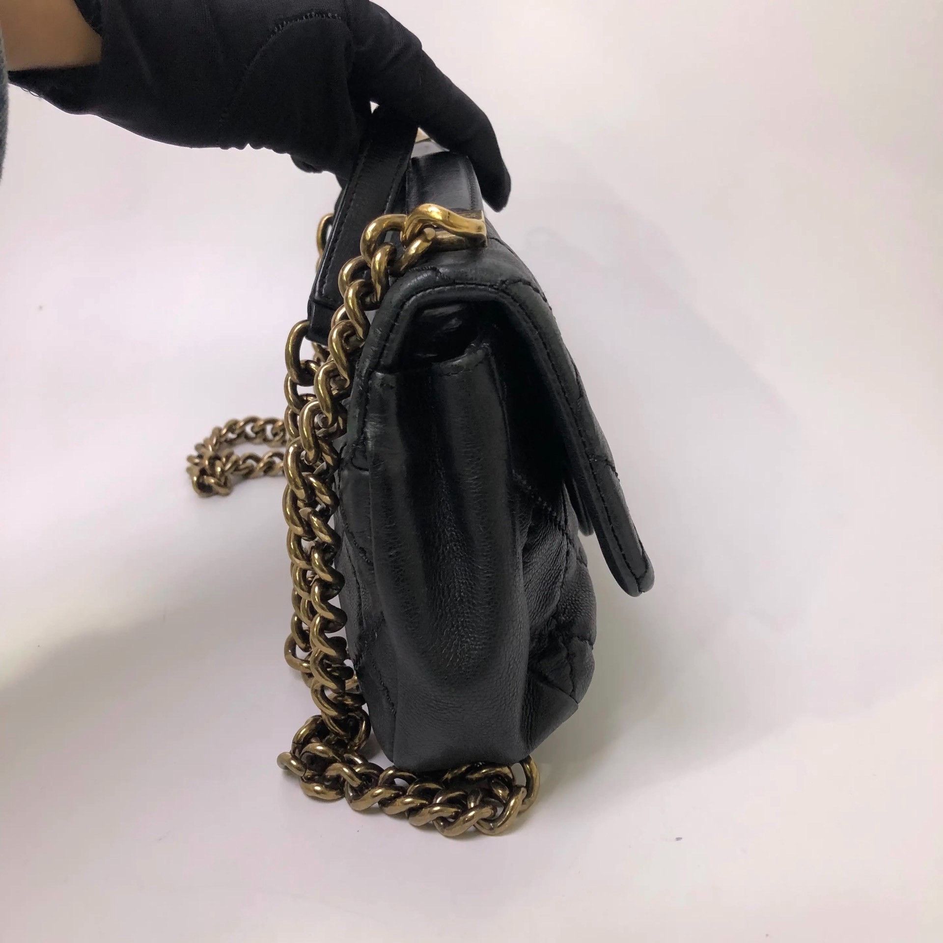 Chanel Pre-loved Bag Very good condition Size ONE SIZE - 4 Thumbnail