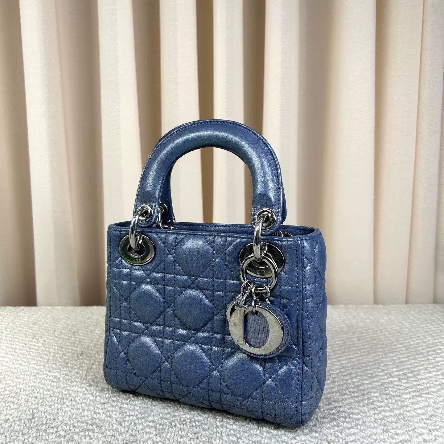 Dior Pre-loved Bag Very good condition Size ONE SIZE - 4 Thumbnail