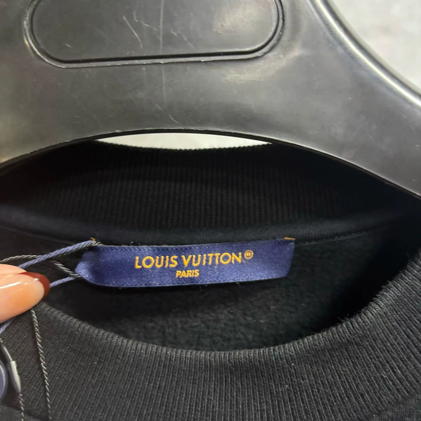 Louis Vuitton Louis Vuitton Patchwork Black T-Shirt M Women Size M / US 6-8 / IT 42-44 - 2 Thumbnail