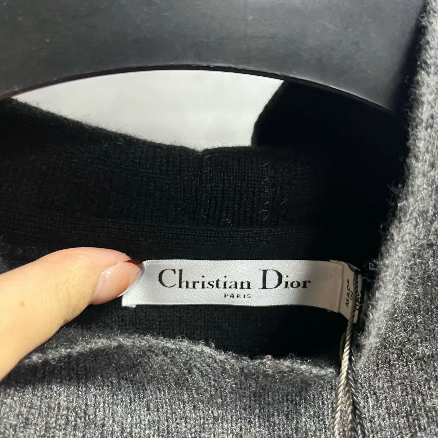 Dior Dior Retro Printed Gray T-Shirt 36 Women Size S / US 4 / IT 40 - 2 Thumbnail