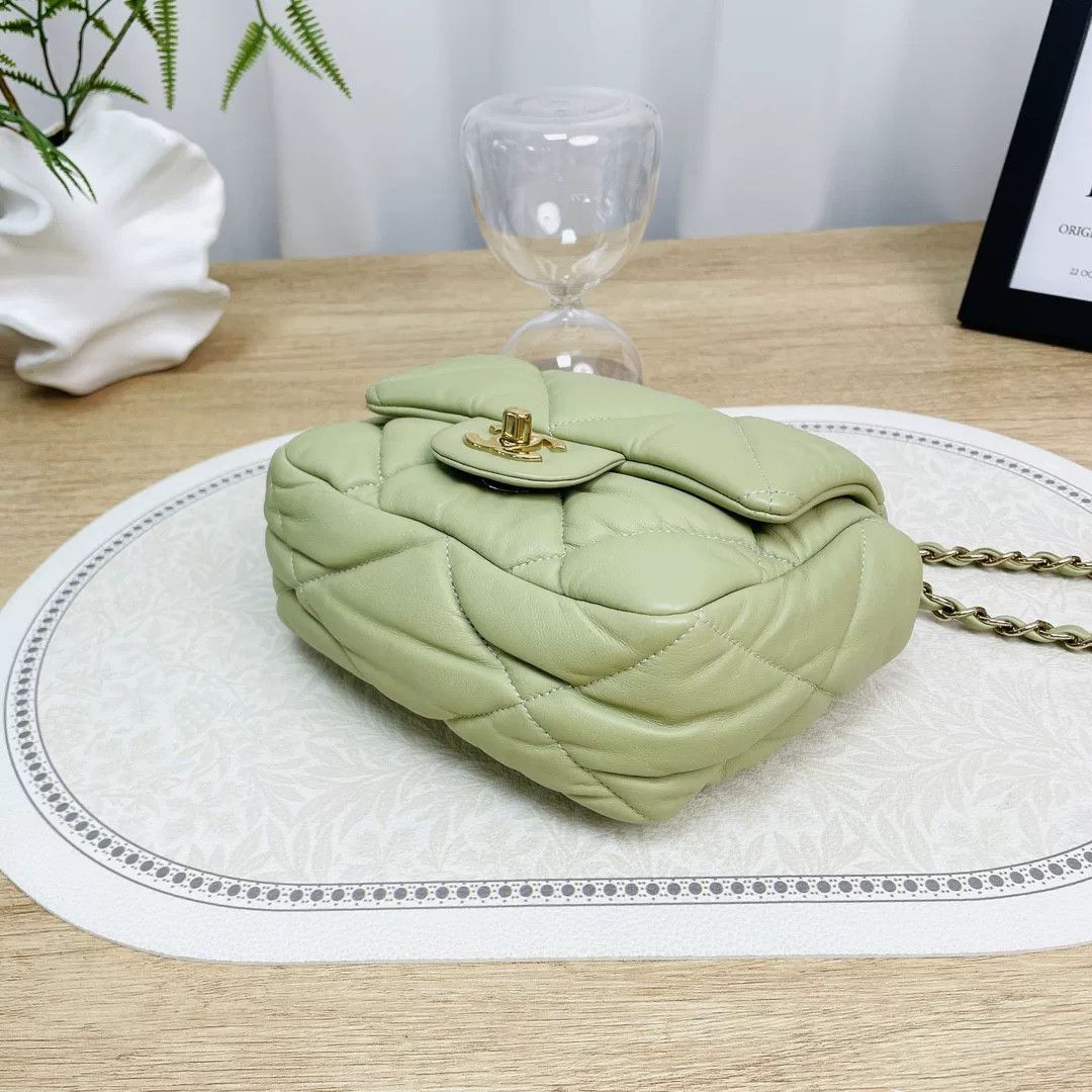 Chanel Pre-loved Bag Very good condition Size ONE SIZE - 3 Thumbnail