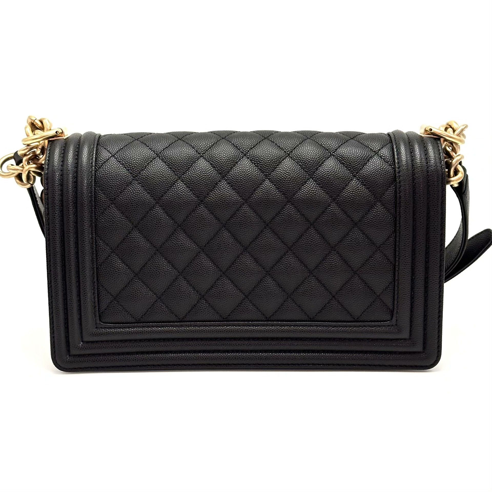 Chanel Pre-loved Bag Very good condition Size ONE SIZE - 3 Thumbnail