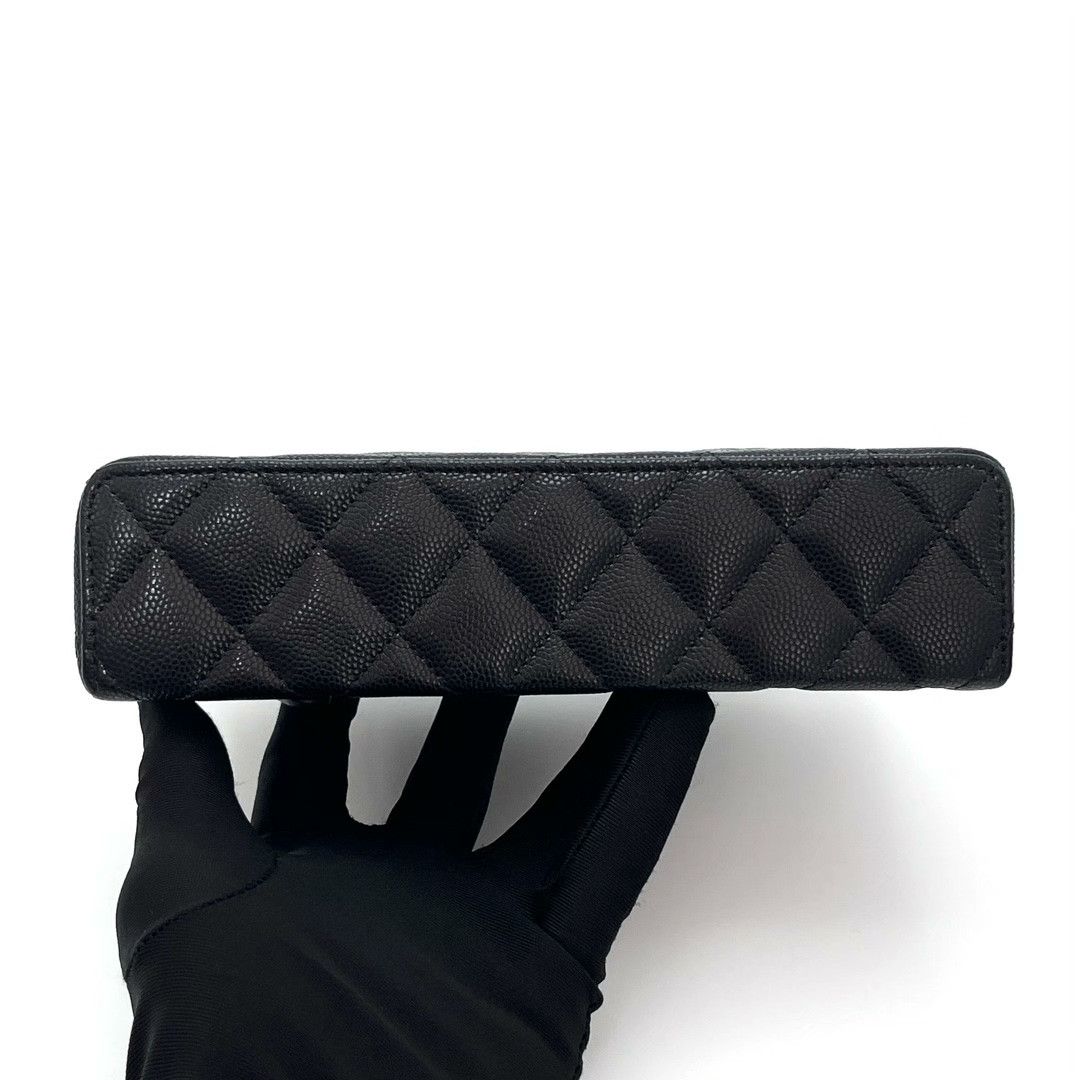 Chanel Pre-loved Bag Very good condition Size ONE SIZE - 5 Thumbnail