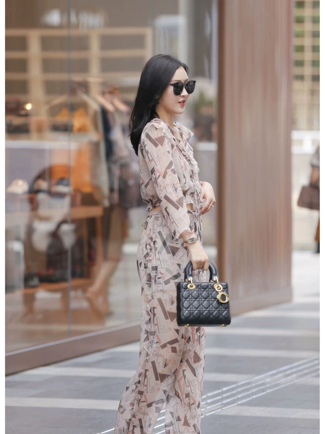 Dior Pre-loved Bag Very good condition Size ONE SIZE - 4 Thumbnail