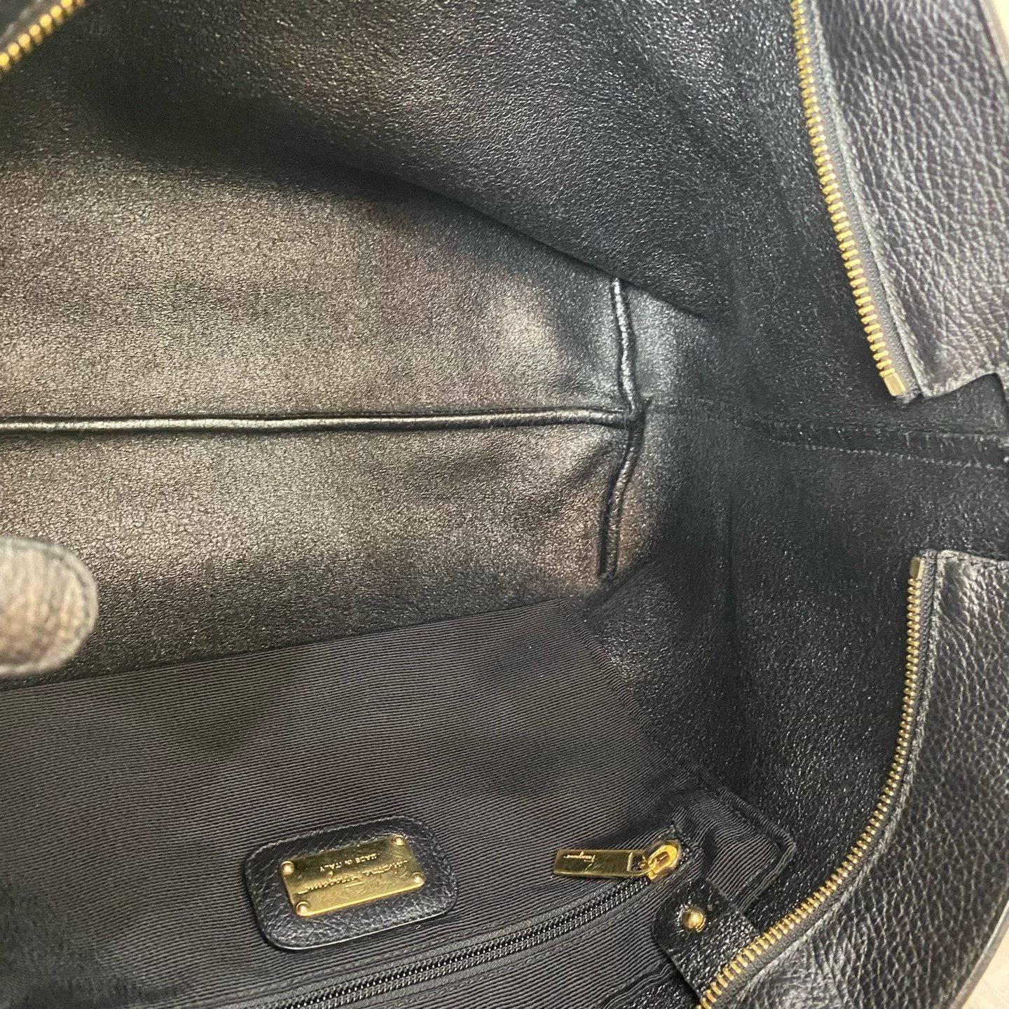 Salvatore Ferragamo Pre-loved Bag Very good condition Size ONE SIZE - 6 Thumbnail