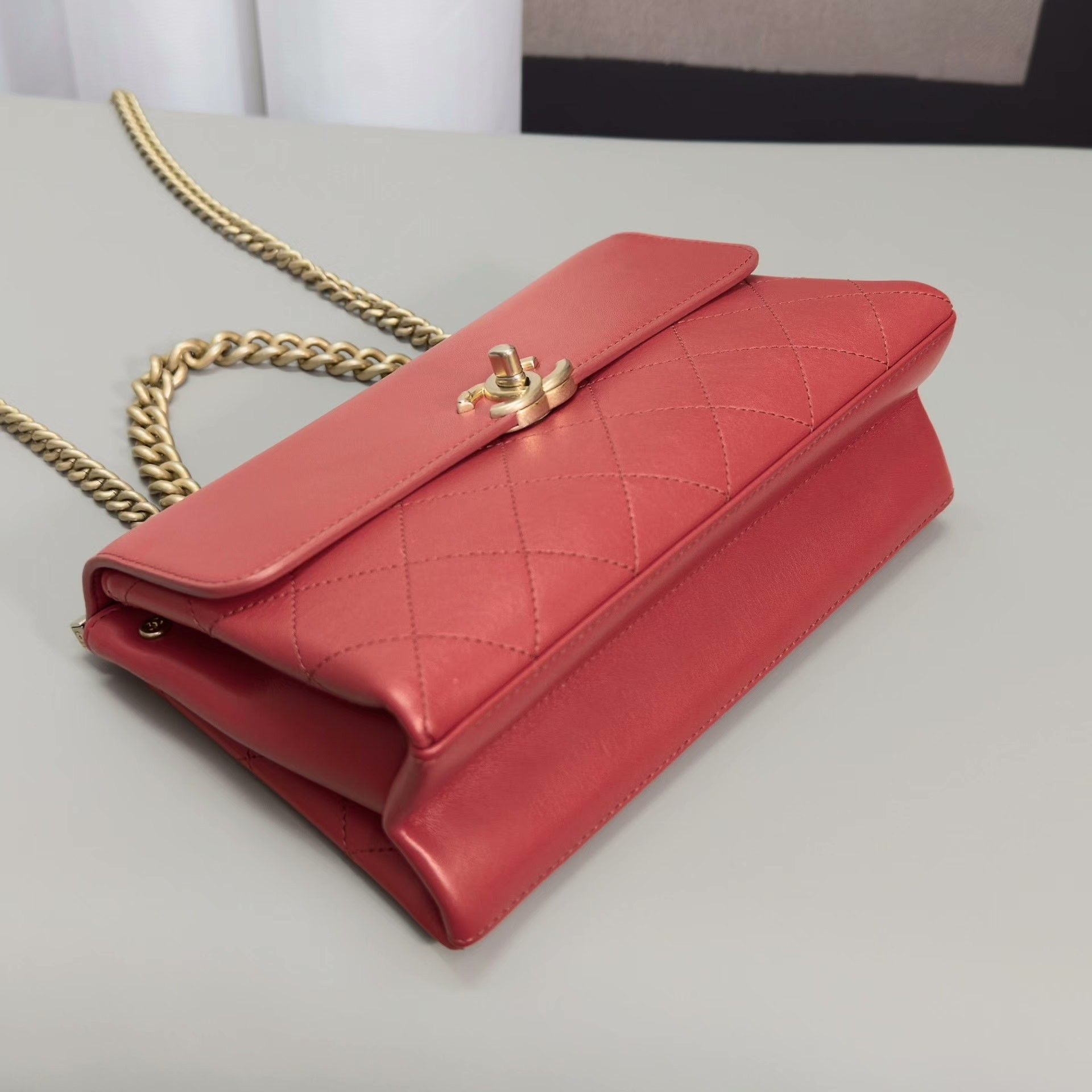 Chanel Pre-loved Bag Very good condition Size ONE SIZE - 3 Thumbnail