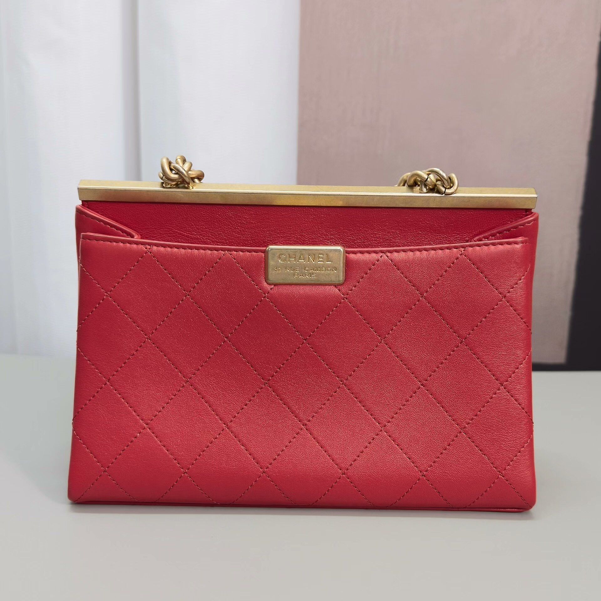 Chanel Pre-loved Bag Very good condition Size ONE SIZE - 2 Thumbnail