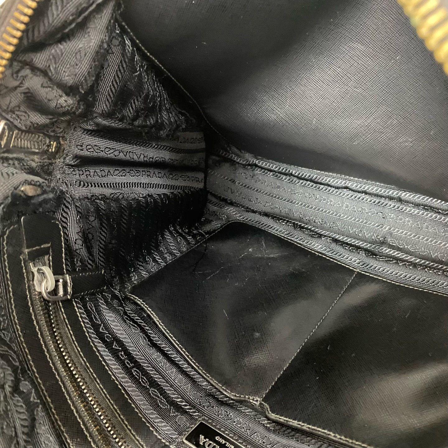 Prada Pre-loved Bag Very good condition Size ONE SIZE - 5 Thumbnail
