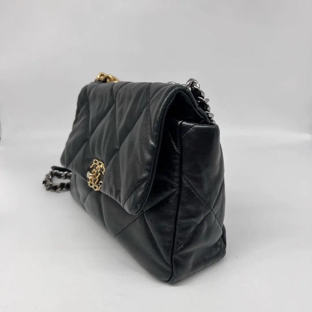 Chanel Pre-loved Bag Very good condition Size ONE SIZE - 3 Thumbnail