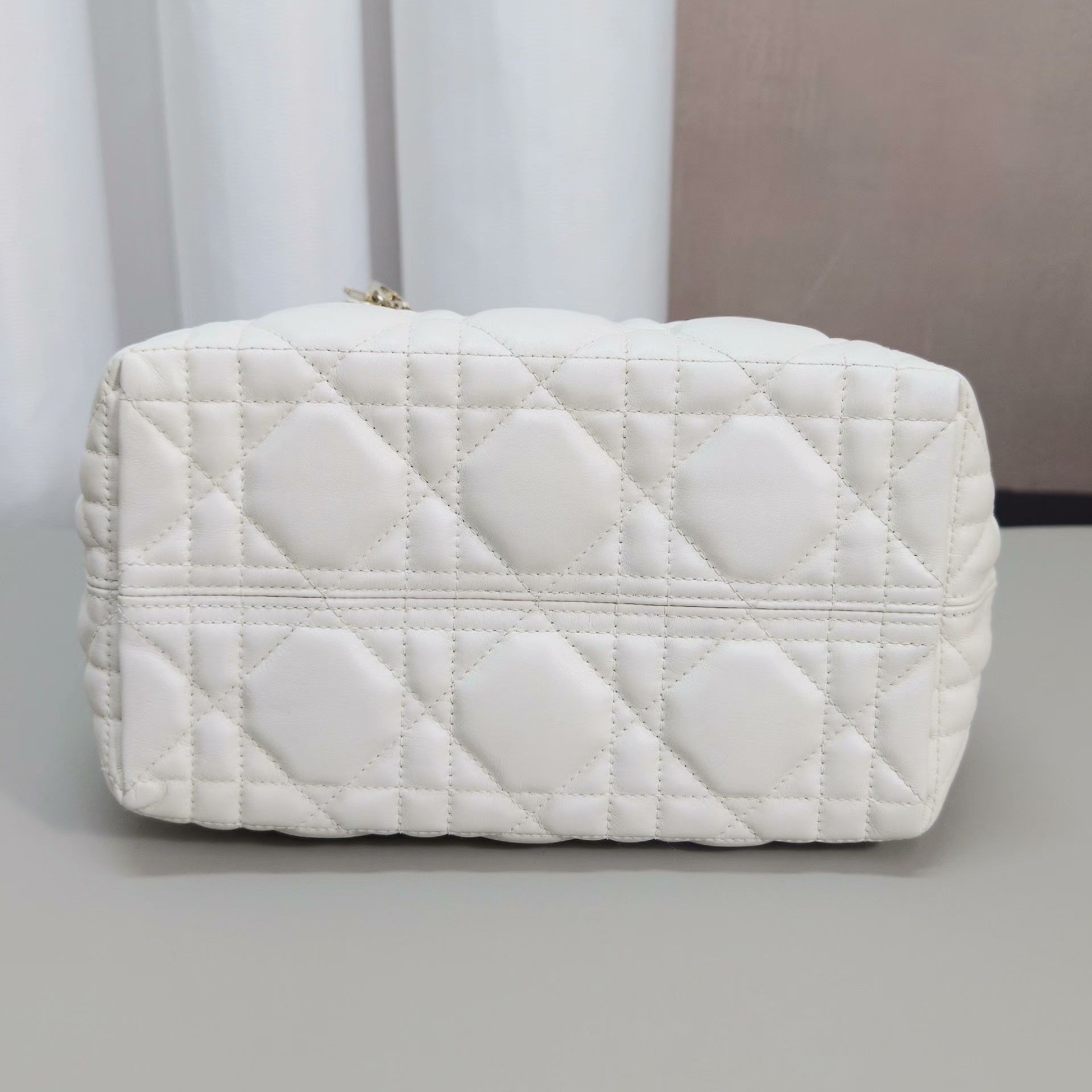 Dior Pre-loved Bag Very good condition Size ONE SIZE - 5 Thumbnail