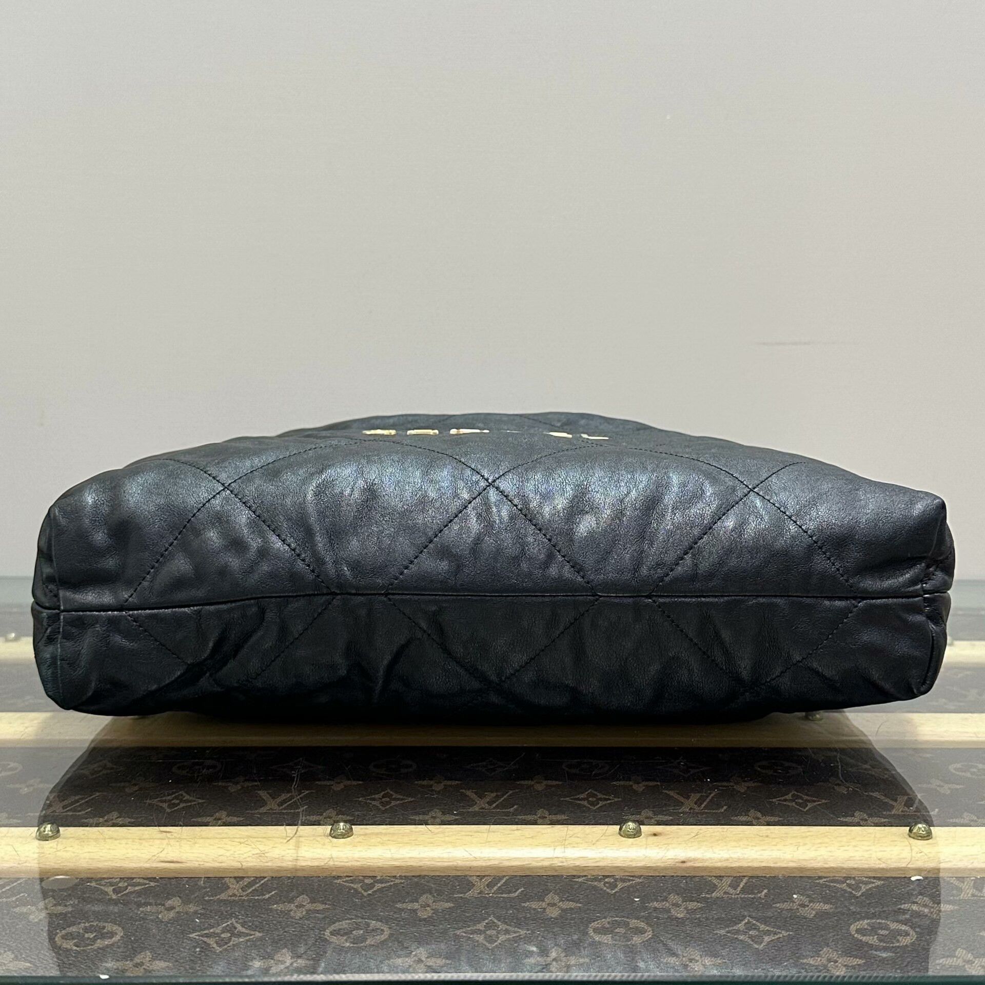 Chanel Pre-loved Bag Very good condition Size ONE SIZE - 5 Thumbnail