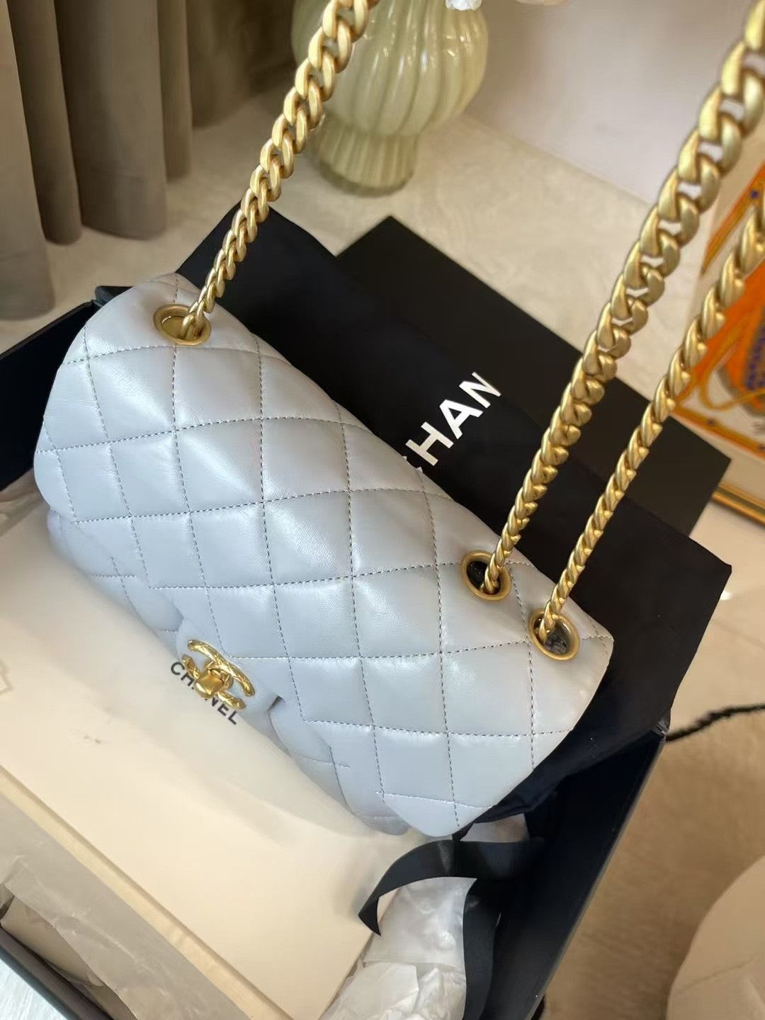 Chanel Pre-loved Bag Very good condition Size ONE SIZE - 3 Thumbnail