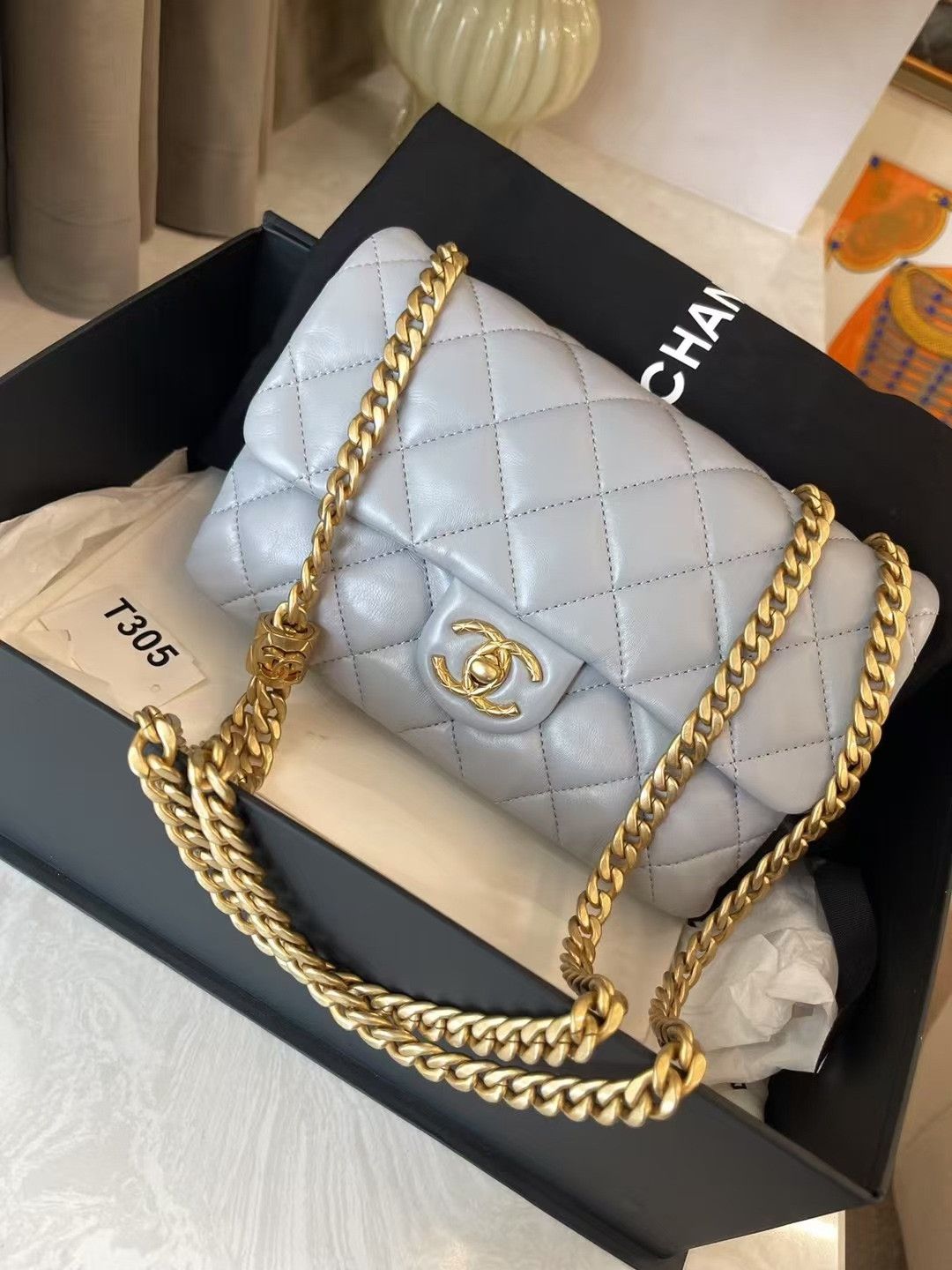 Chanel Pre-loved Bag Very good condition Size ONE SIZE - 2 Thumbnail