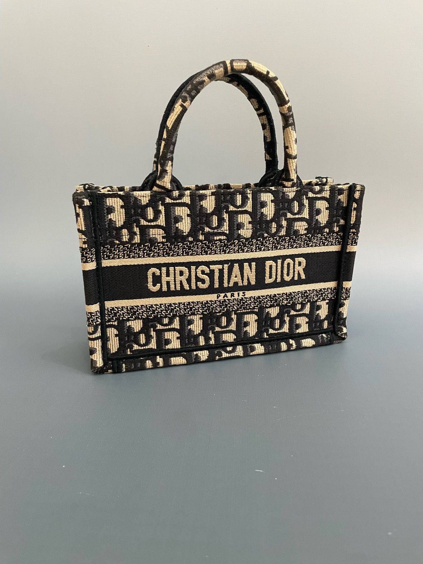 Dior Pre-loved Bag Very good condition Size ONE SIZE - 3 Thumbnail