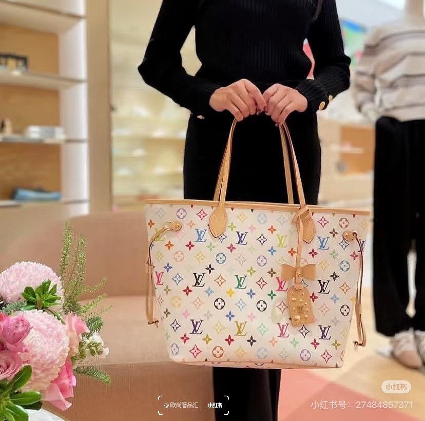 Louis Vuitton Pre-loved Bag Brand new condition Size ONE SIZE - 9 Thumbnail