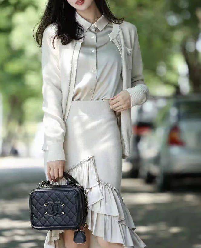 Chanel Pre-loved Bag Very good condition Size ONE SIZE - 8 Thumbnail