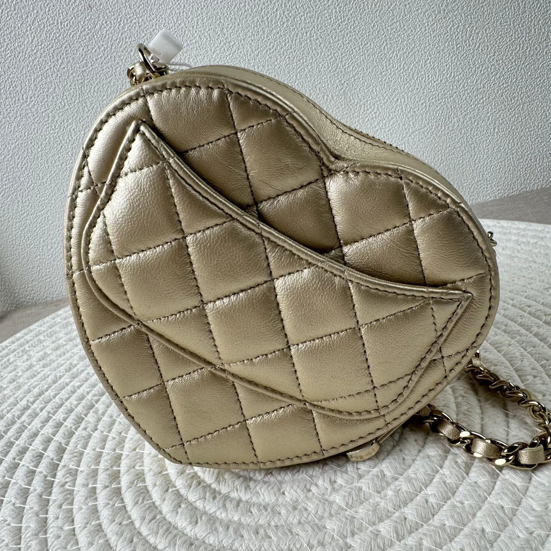 Chanel Pre-loved Bag Brand new condition Size ONE SIZE - 4 Thumbnail