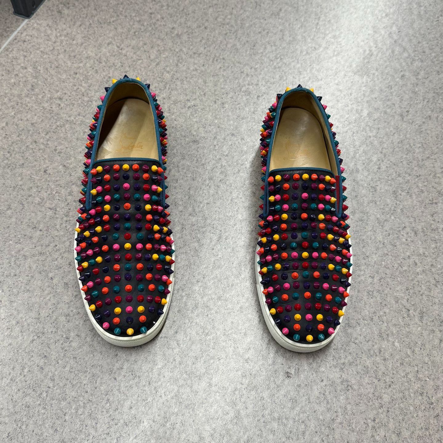 Christian Louboutin Christian Louboutin Rainbow Multi Lowtop Sneakers 8.5 Men Size US 8.5 / EU 41-42 - 8 Thumbnail