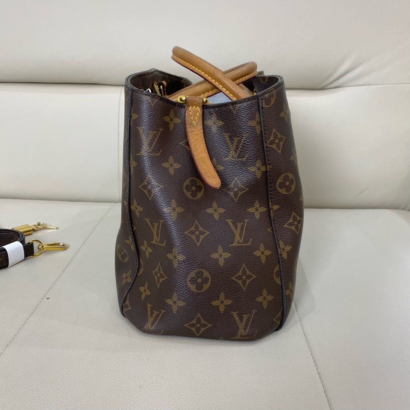 Louis Vuitton Pre-loved Bag Very good condition Size ONE SIZE - 2 Thumbnail