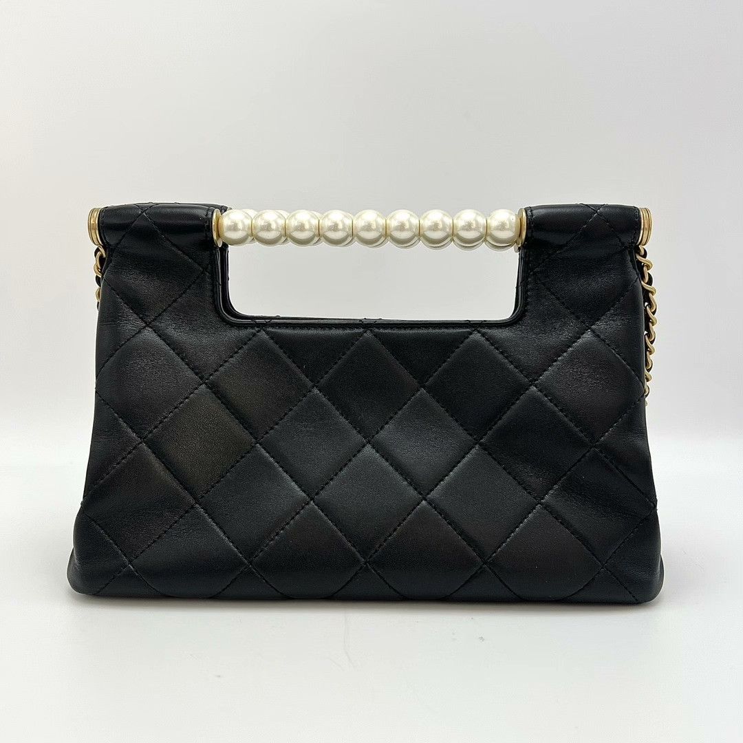 Chanel Pre-loved Bag Very good condition Size ONE SIZE - 2 Thumbnail