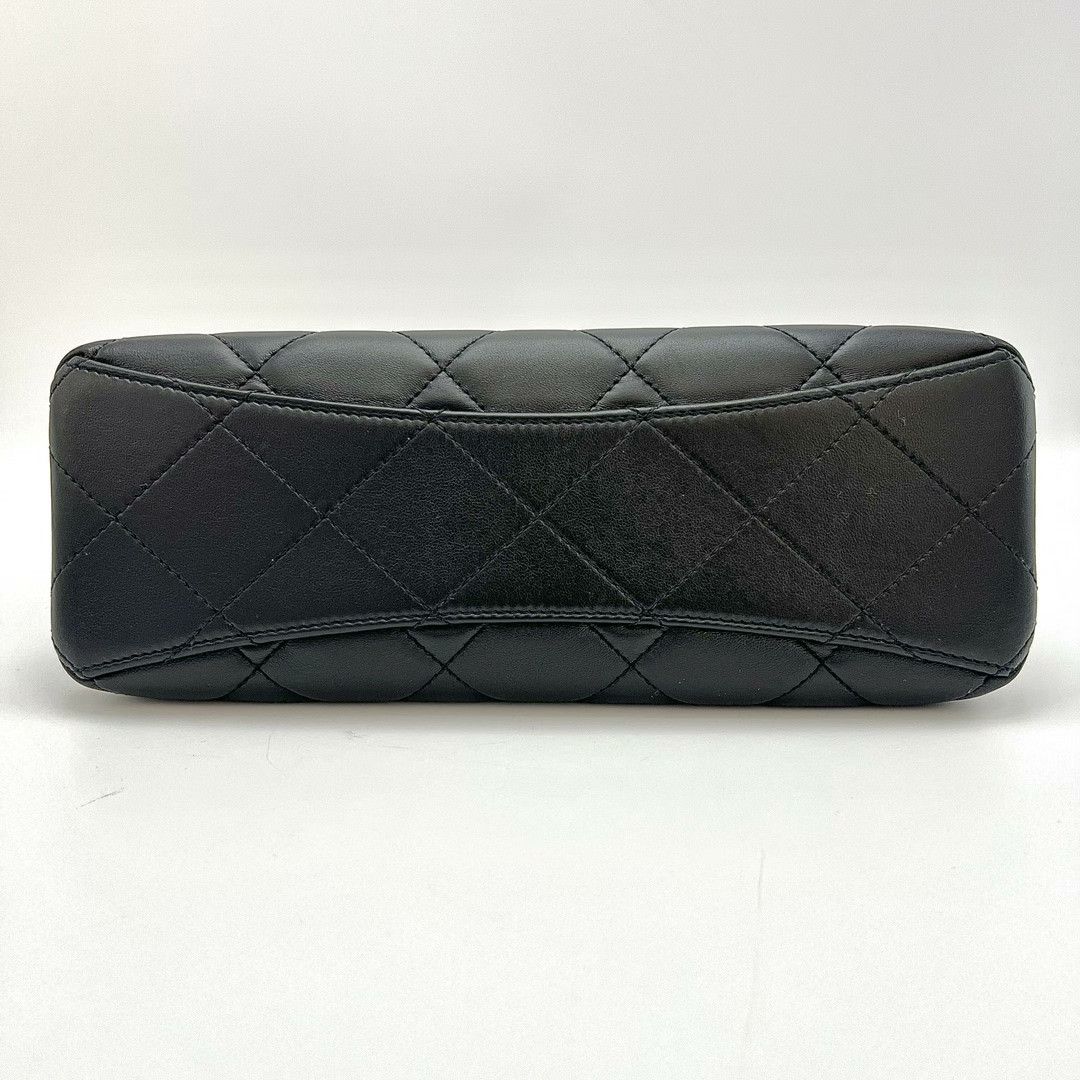 Chanel Pre-loved Bag Very good condition Size ONE SIZE - 5 Thumbnail