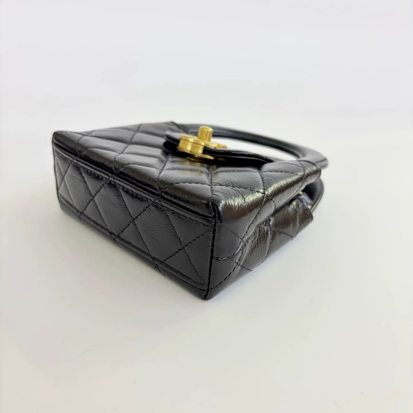 Chanel Pre-loved Bag Very good condition Size ONE SIZE - 8 Thumbnail