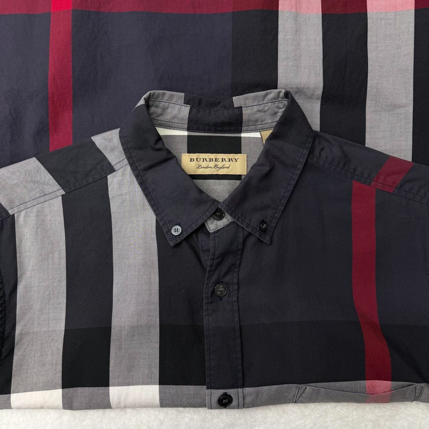 Burberry Burberry Plaid Black Shirt M Men Size US M / EU 48-50 / 2 - 4 Thumbnail