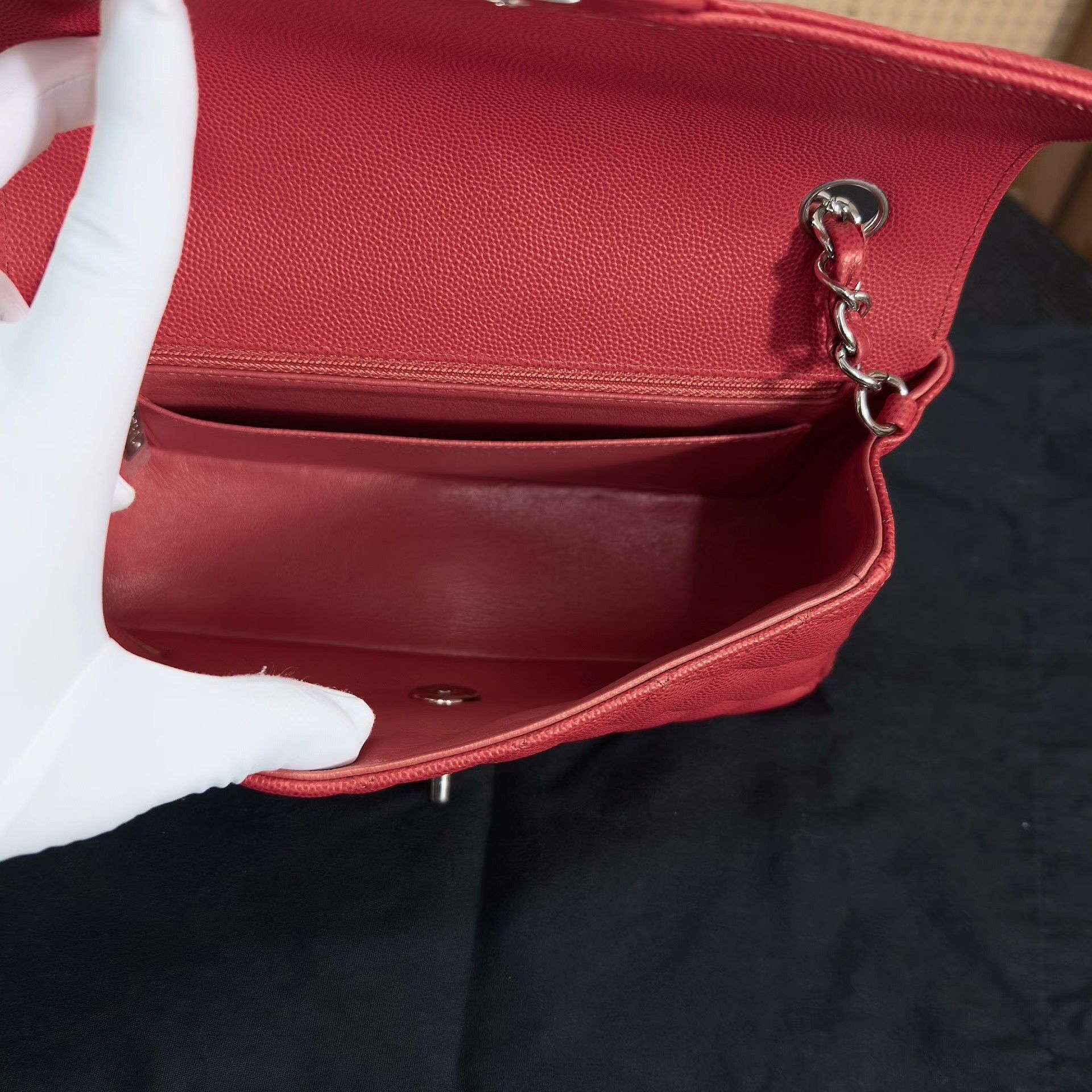 Chanel Pre-loved Bag Very good condition Size ONE SIZE - 6 Thumbnail