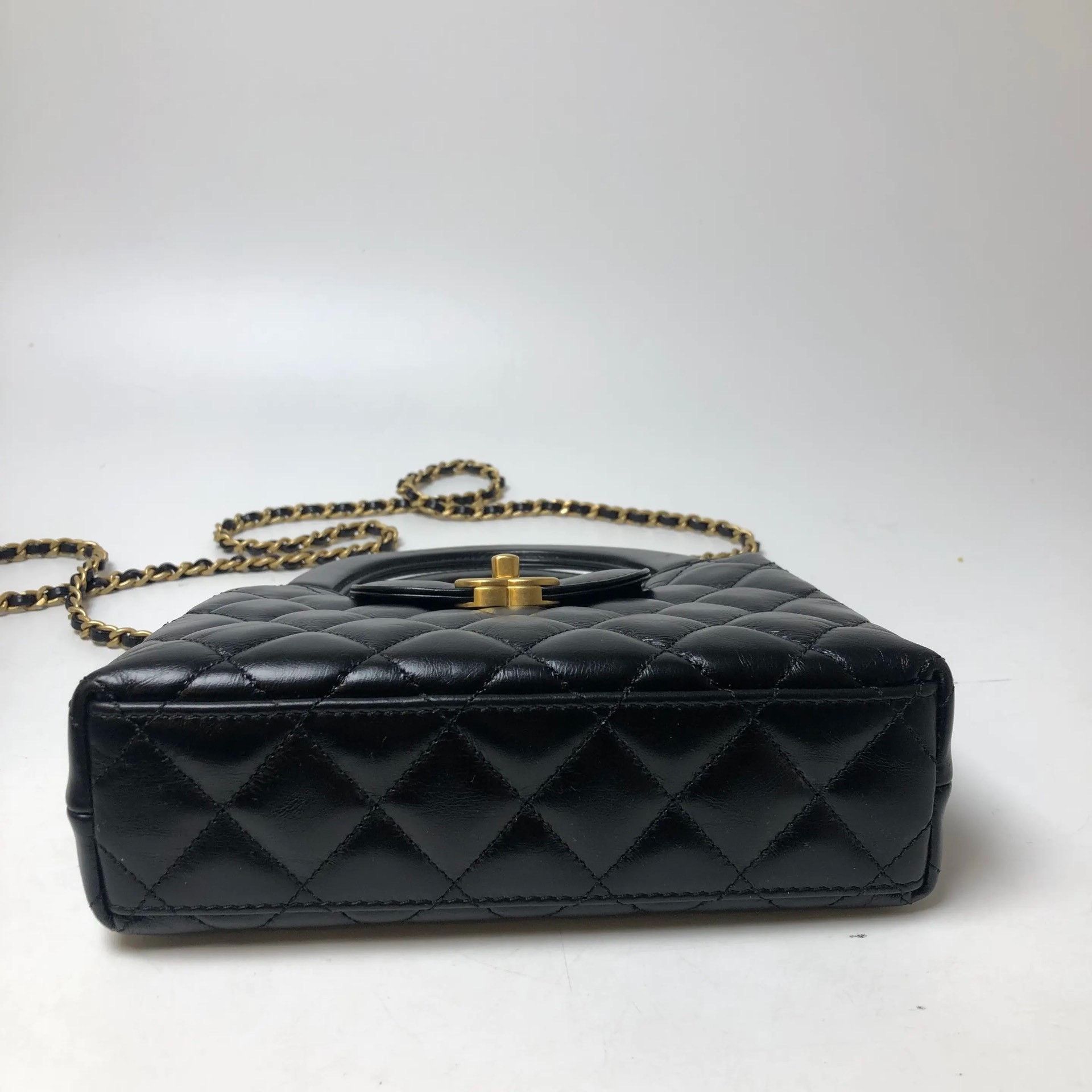 Chanel Pre-loved Bag Very good condition Size ONE SIZE - 7 Thumbnail
