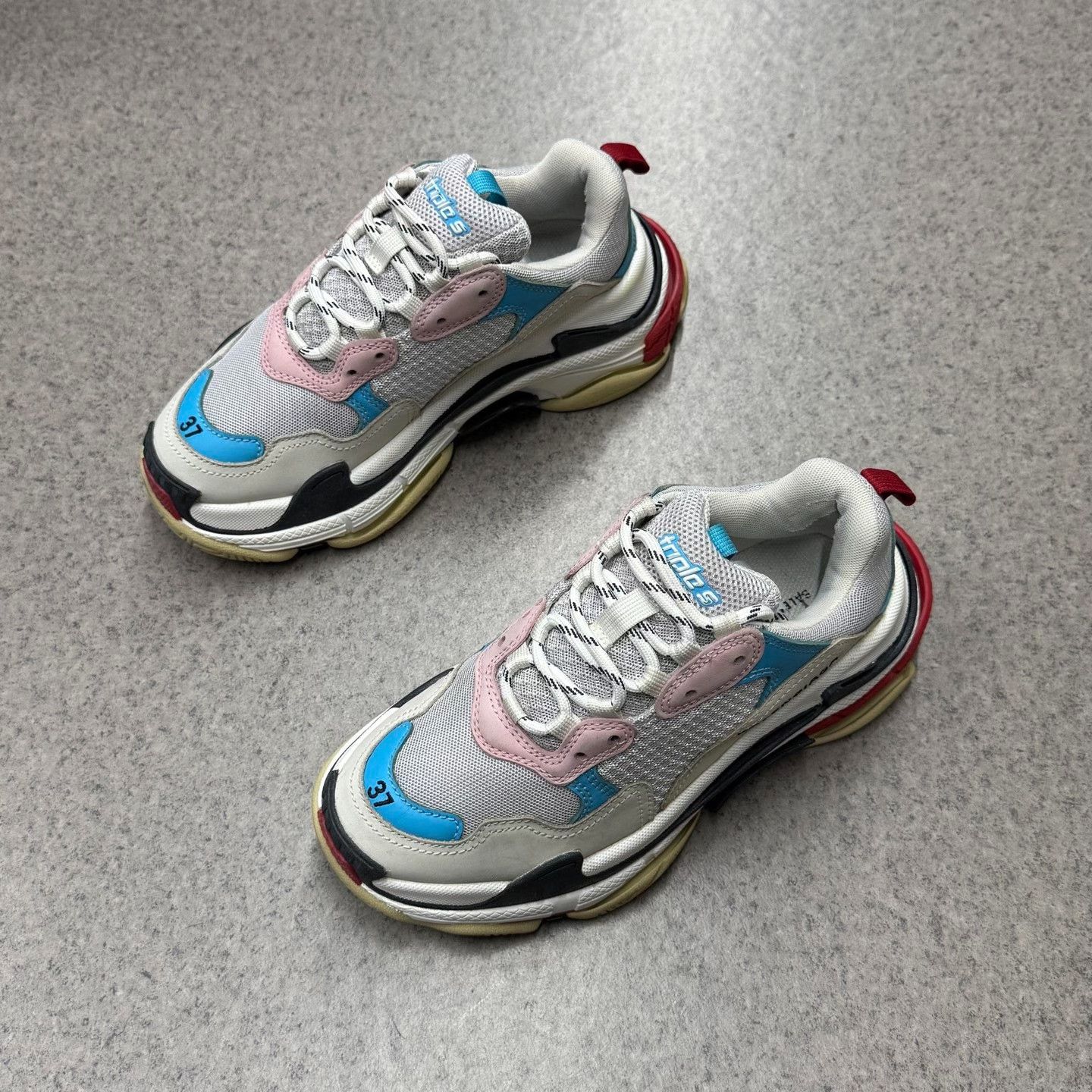 Balenciaga Balenciaga Distressed Multi Lowtop Sneakers us_6-5 Women Size US 6.5 / IT 36.5 - 5 Thumbnail