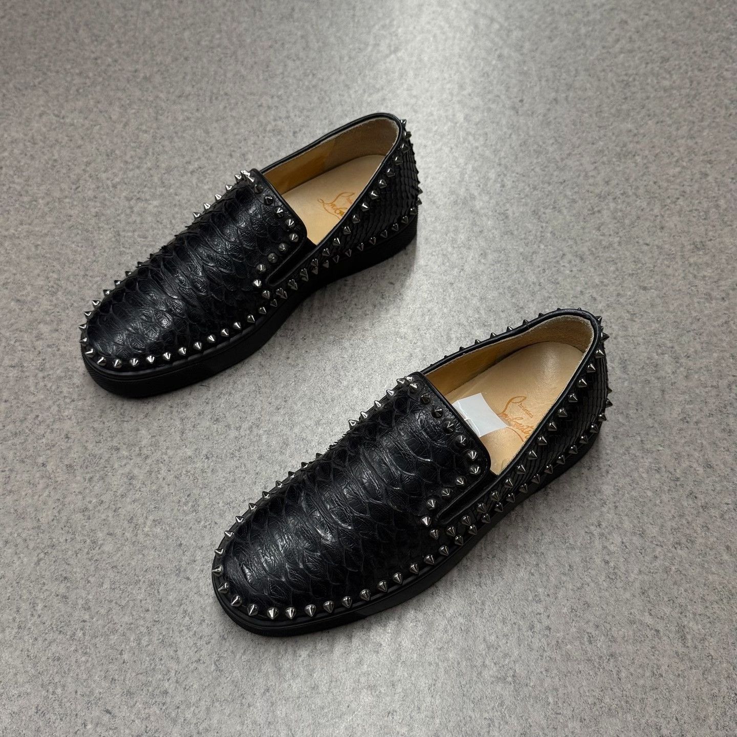 Christian Louboutin Christian Louboutin Black Lowtop Sneakers 6.5 Men Size US 6.5 / EU 39-40 - 5 Thumbnail