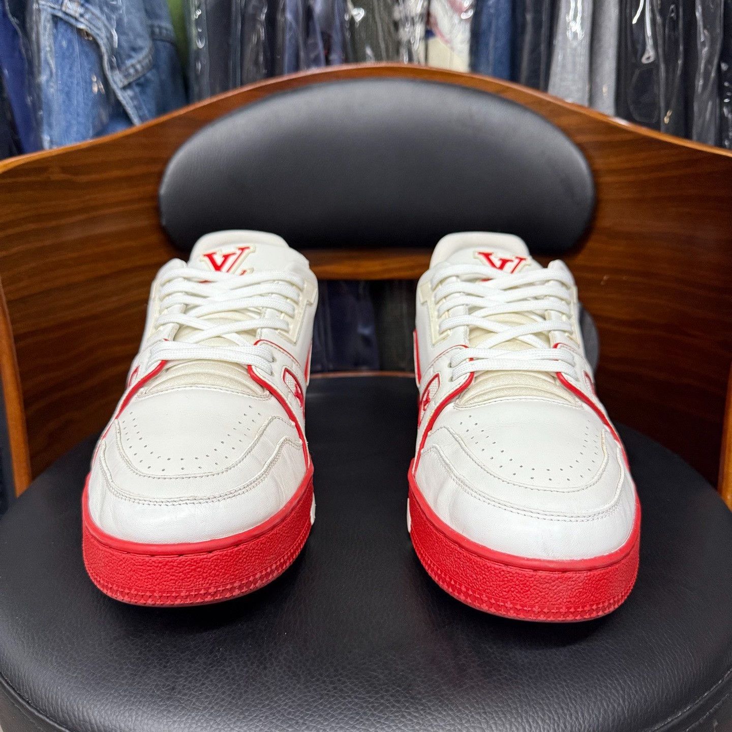 Louis Vuitton Louis Vuitton Training Red Lowtop Sneakers 9 Men Size US 9 / EU 42 - 2 Thumbnail