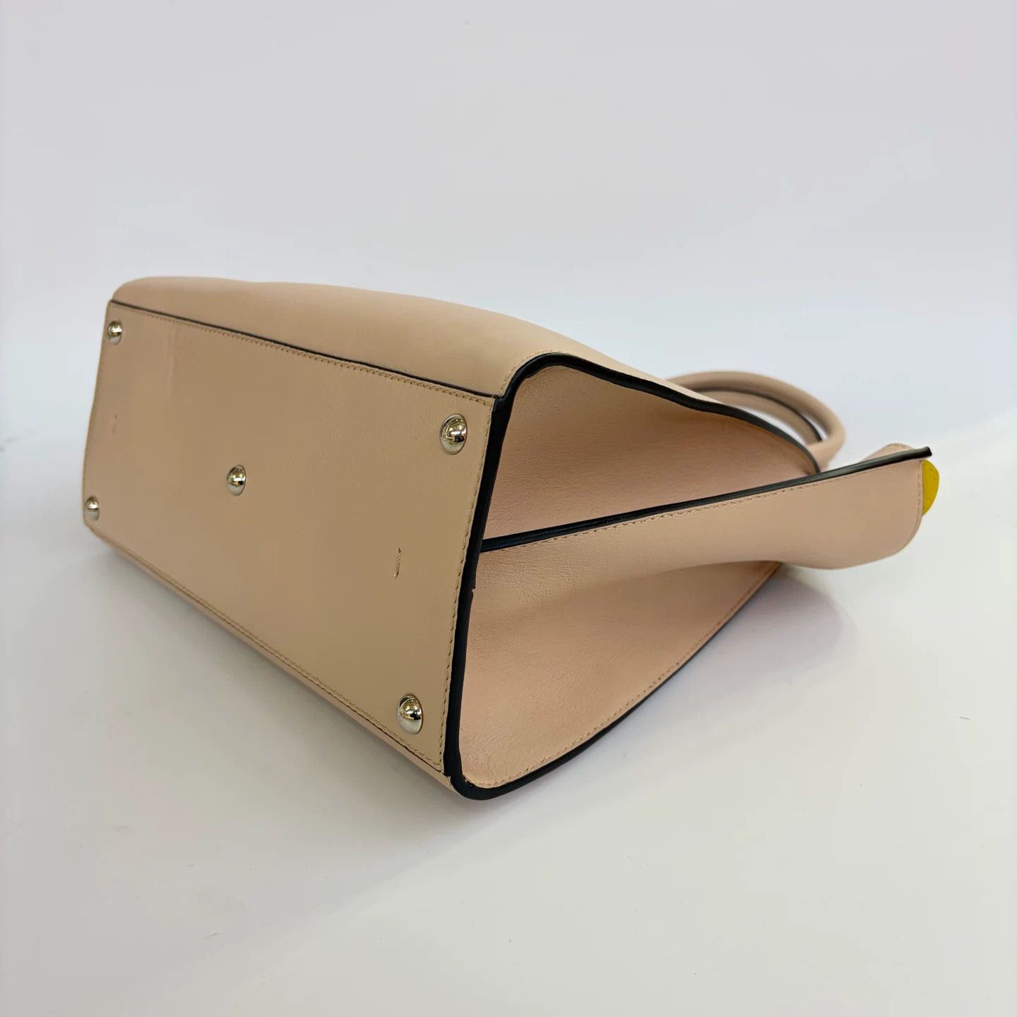 Fendi Pre-loved Bag Very good condition Size ONE SIZE - 8 Thumbnail