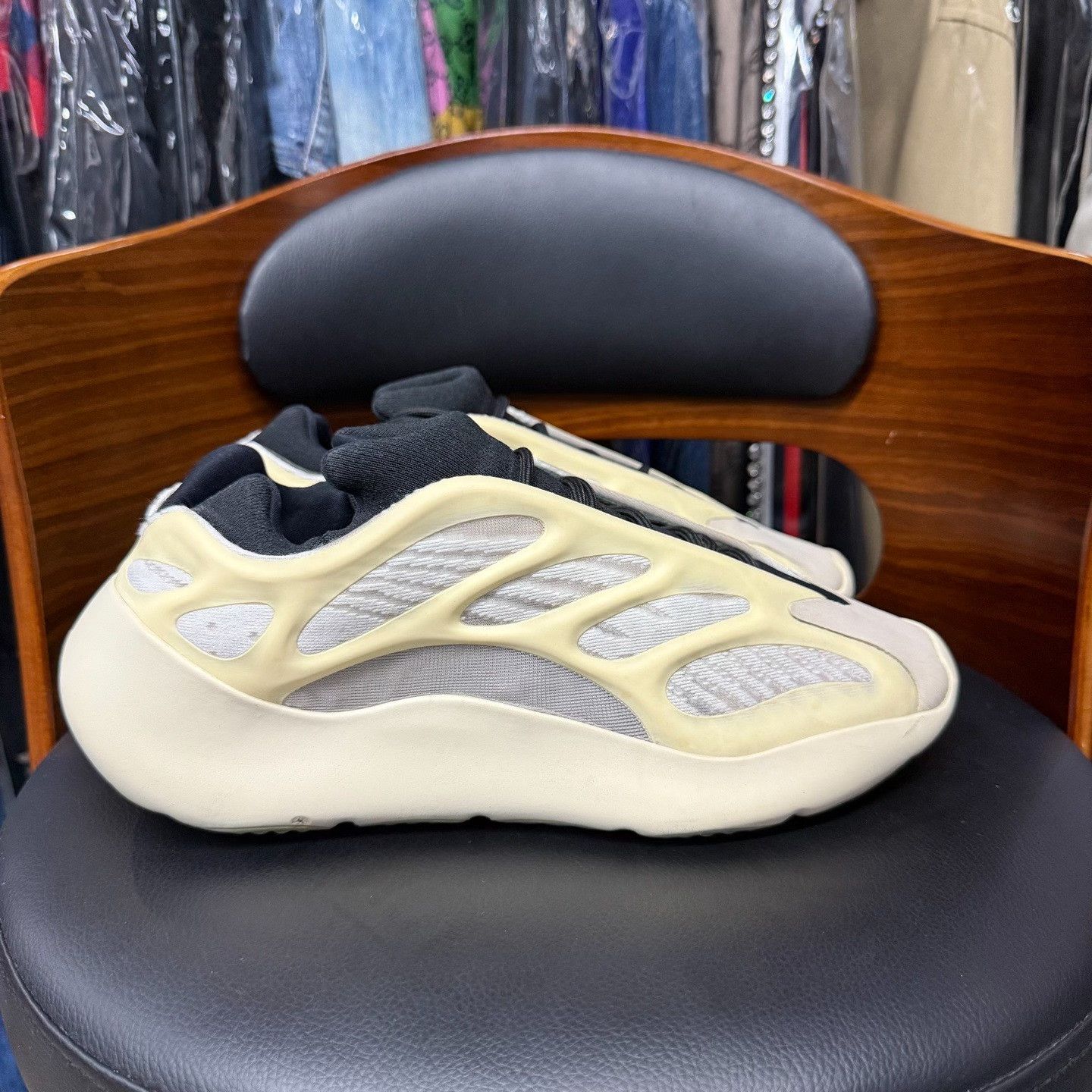 Adidas Adidas Lowtop Sneakers 10 Men Size US 10 / EU 43 - 4 Thumbnail