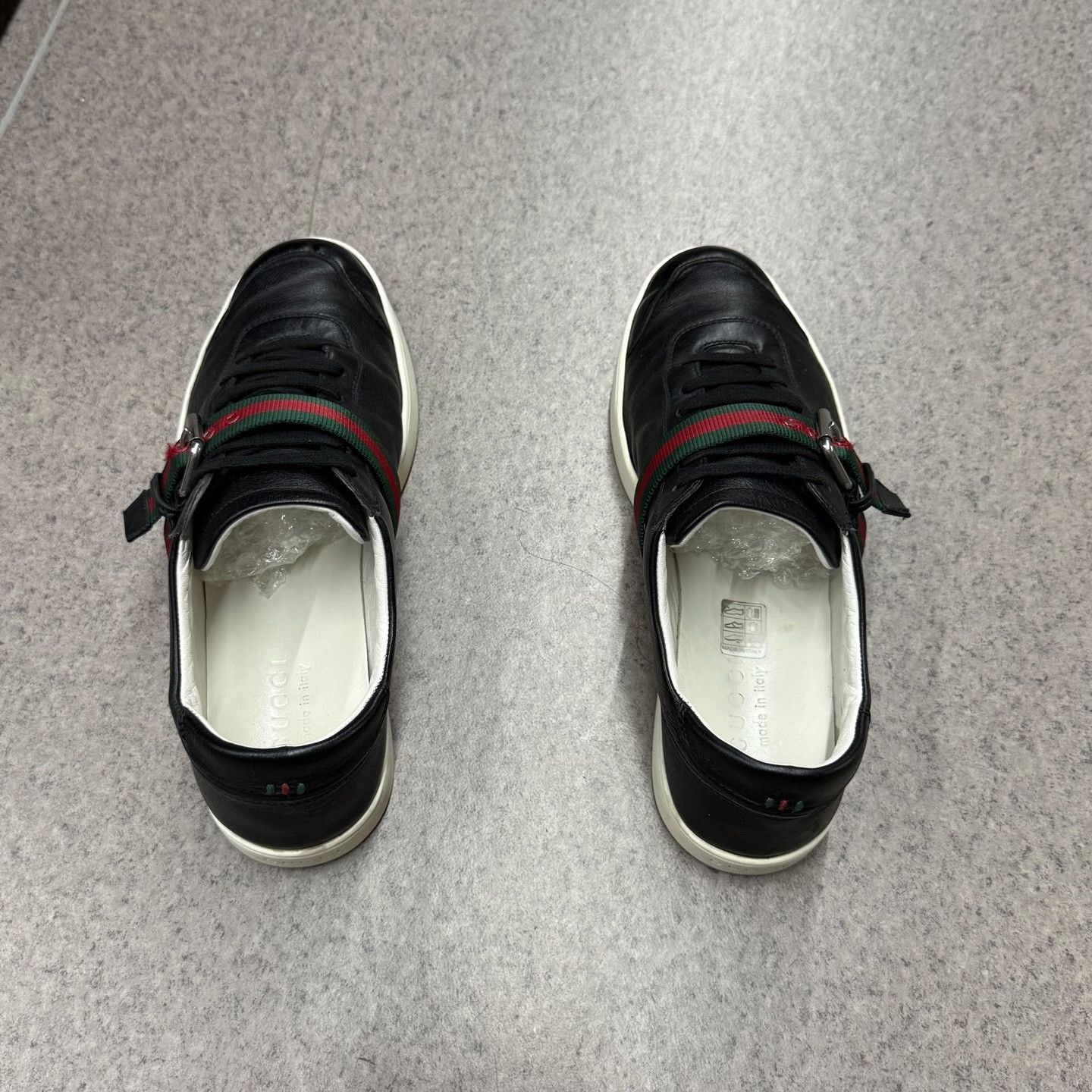 Gucci Gucci Black Lowtop Sneakers 42 Men Size US 9 / EU 42 - 8 Thumbnail