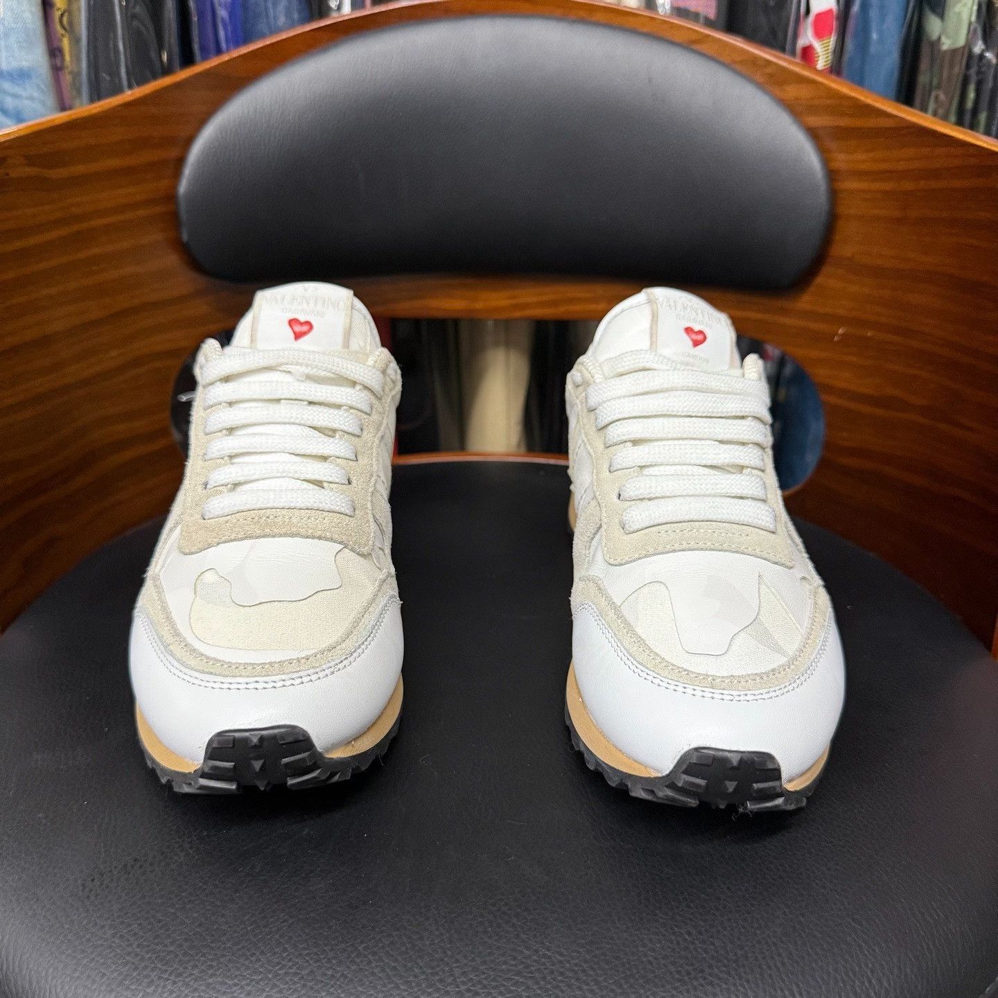 Valentino Valentino Limited White Lowtop Sneakers us_5 Women Size US 5 / IT 35 - 2 Thumbnail
