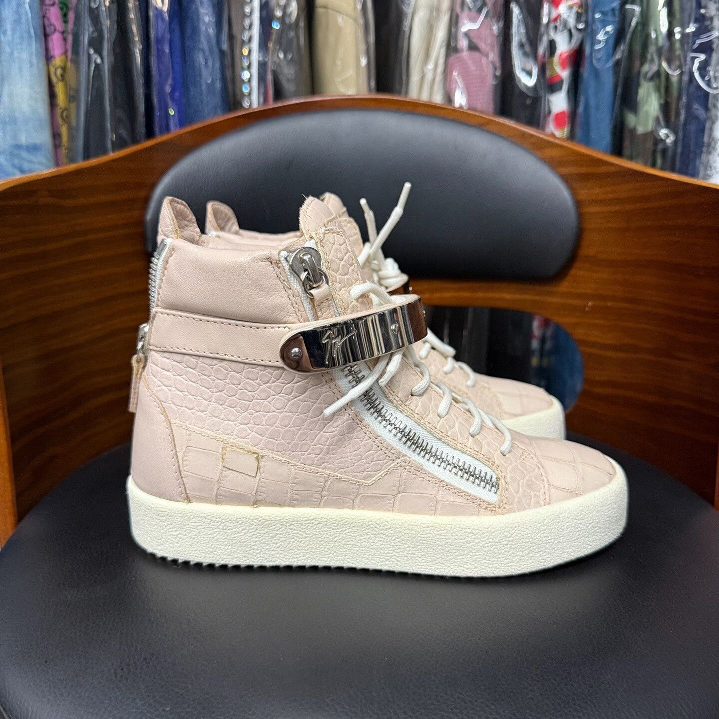 Giuseppe Zanotti Giuseppe Zanotti Casual Pink Hitop Sneakers us_5 Women Size US 5 / IT 35 - 4 Thumbnail