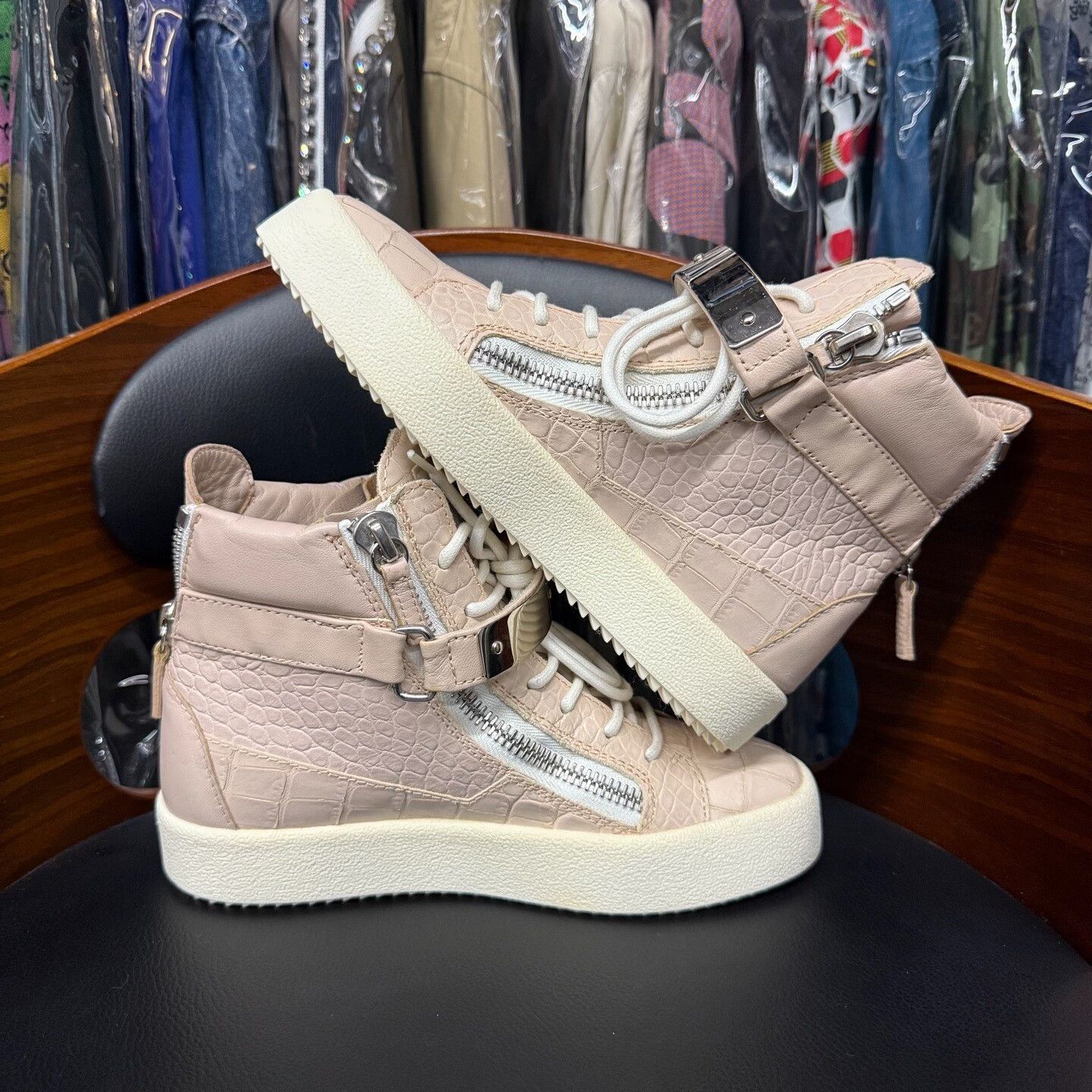 Giuseppe Zanotti Giuseppe Zanotti Casual Pink Hitop Sneakers us_5 Women Size US 5 / IT 35 - 7 Thumbnail