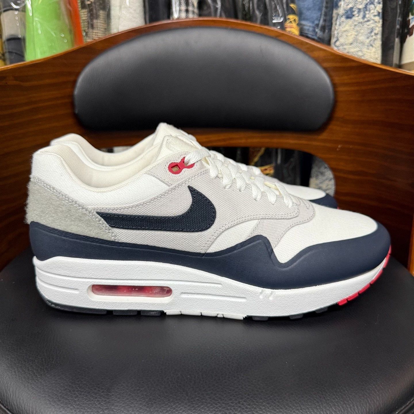 Nike Nike MAX1 Blue Lowtop Sneakers 10 Men Size US 10 / EU 43 - 4 Thumbnail