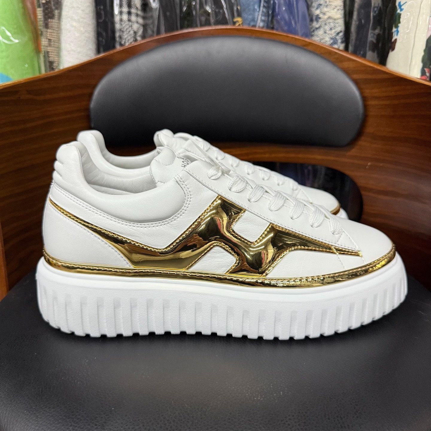 Hogan Hogan Retro White Lowtop Sneakers 8 Men Size US 8 / EU 41 - 4 Thumbnail